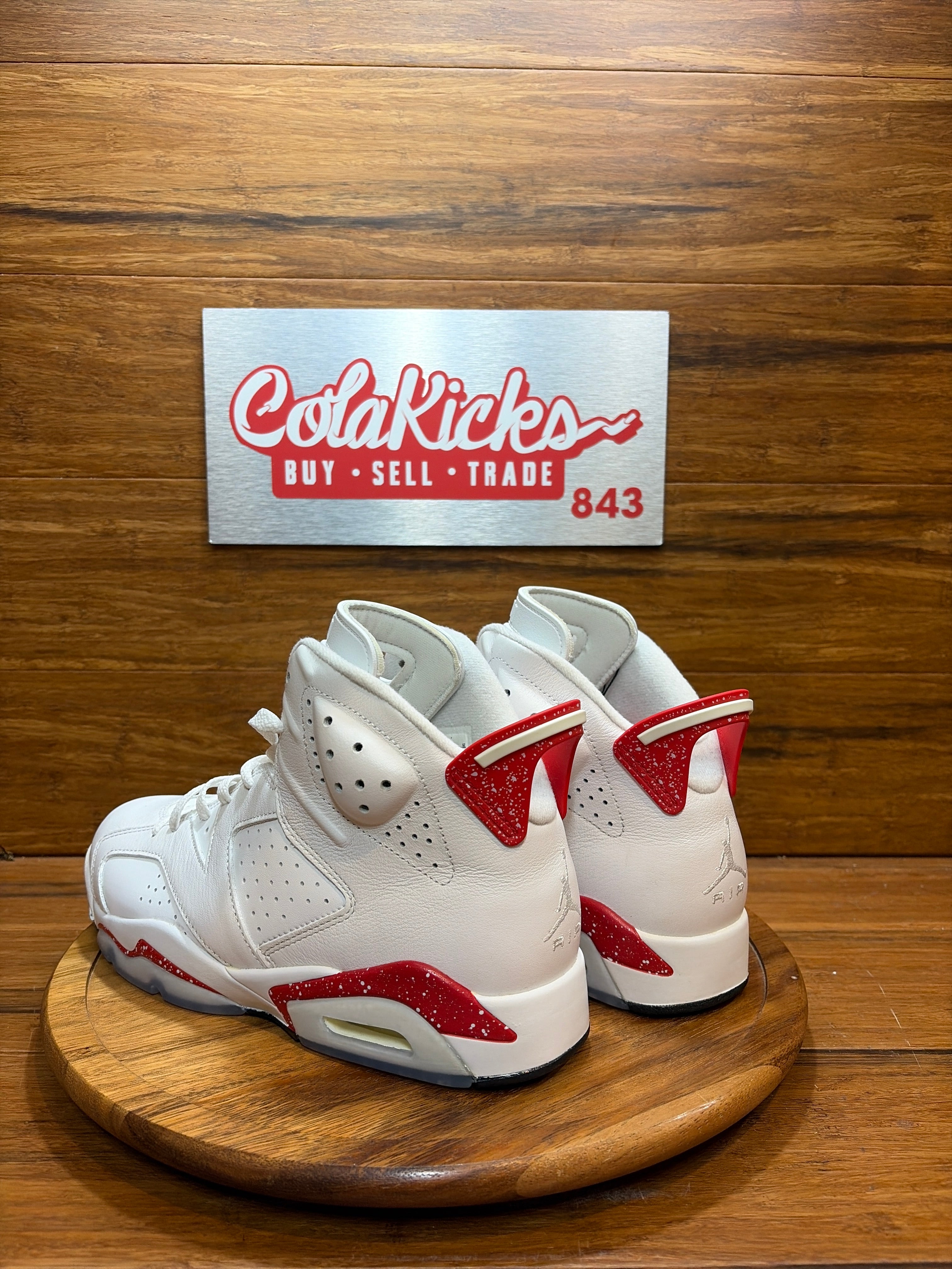 Jordan 6 Retro Red Oreo