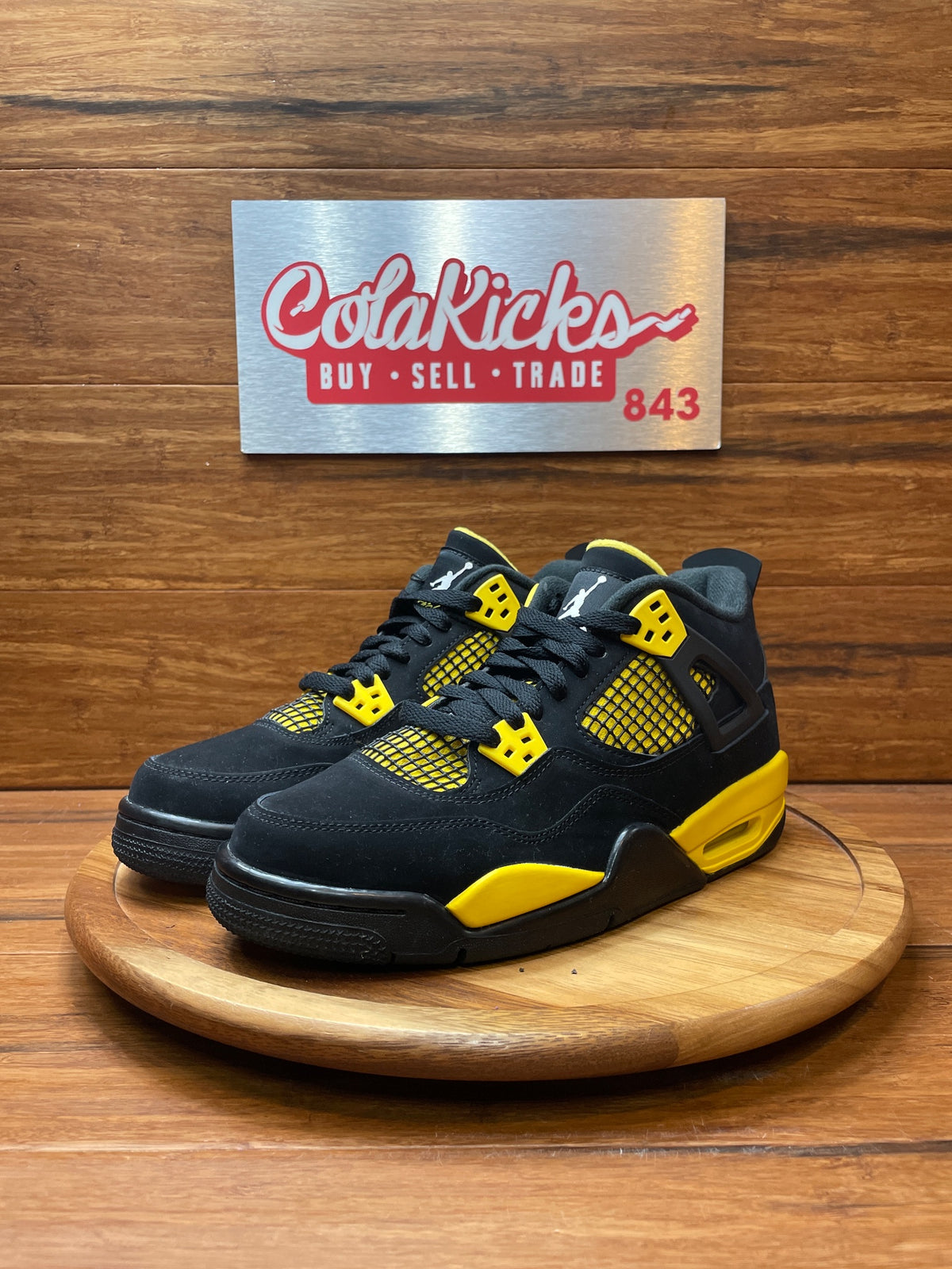 Jordan 4 Retro Thunder (2023) (GS)