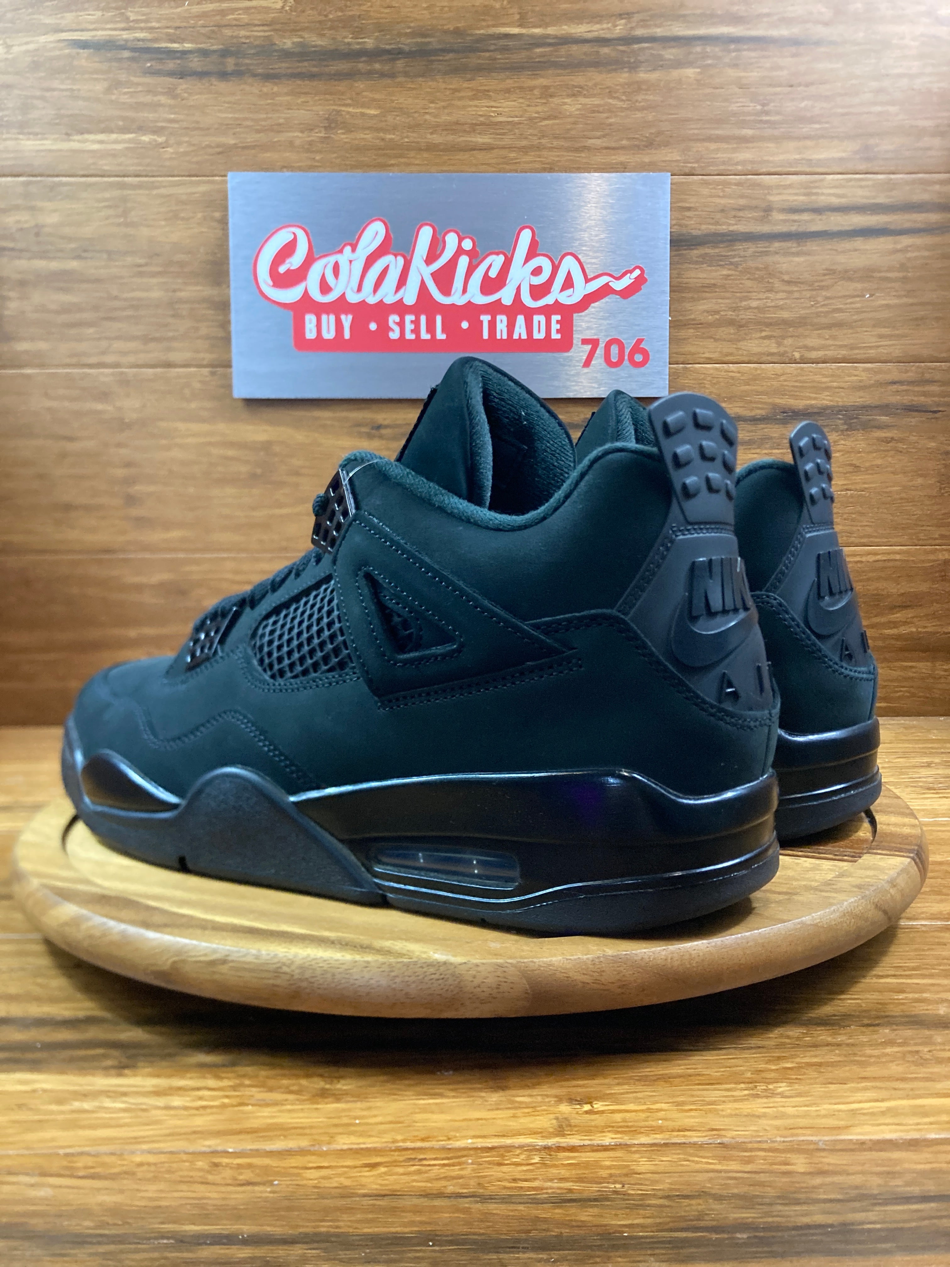 Jordan 4 Retro Black Cat (2025)