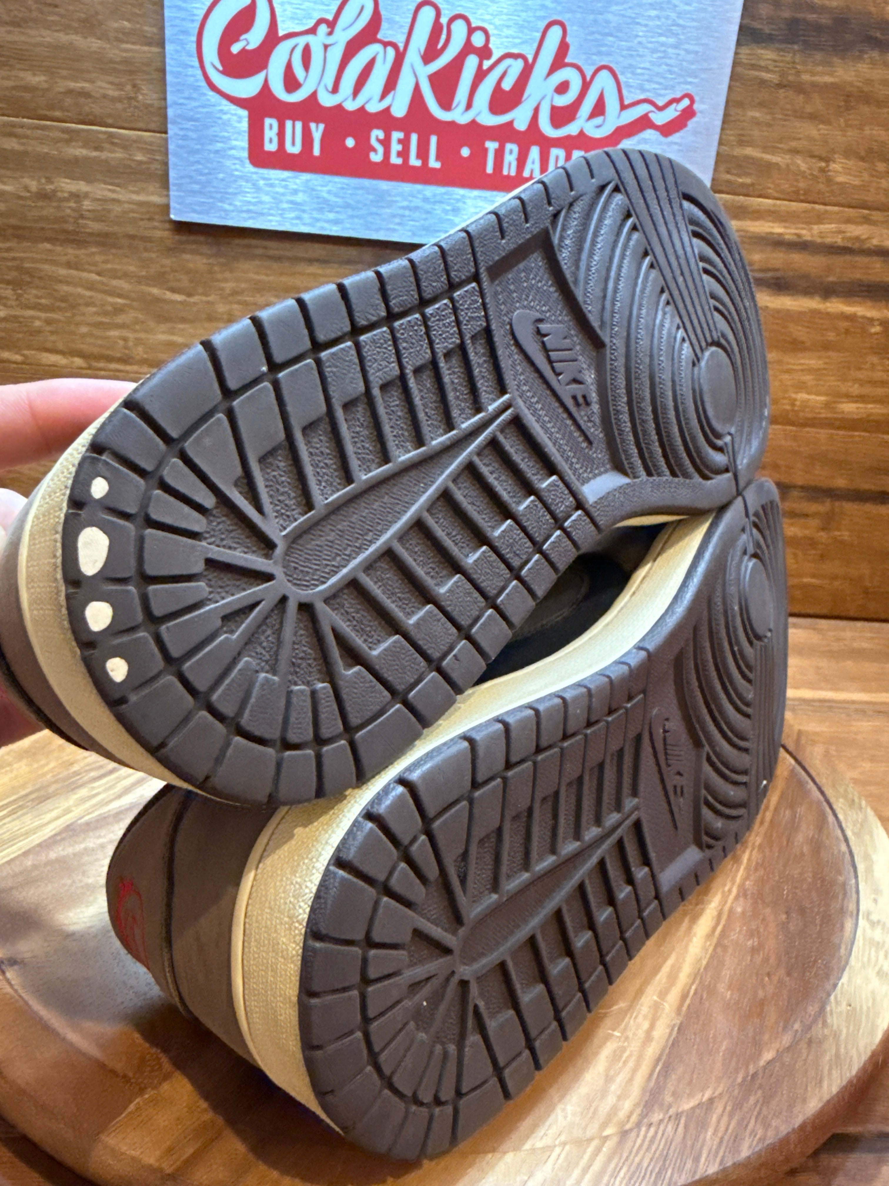 Jordan 1 Retro Low OG SP Travis Scott Mocha