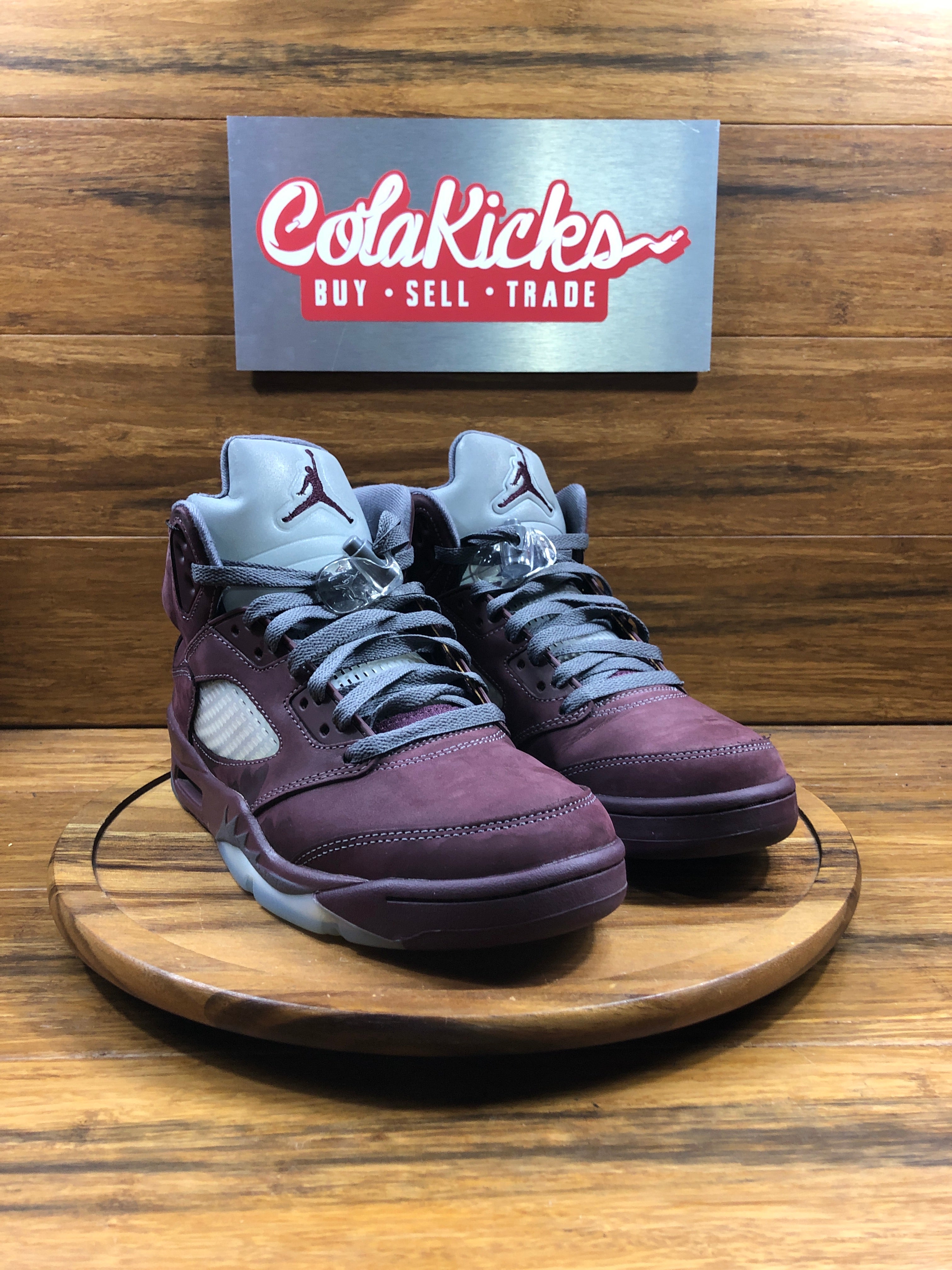 Jordan 5 Retro Burgundy (2023)