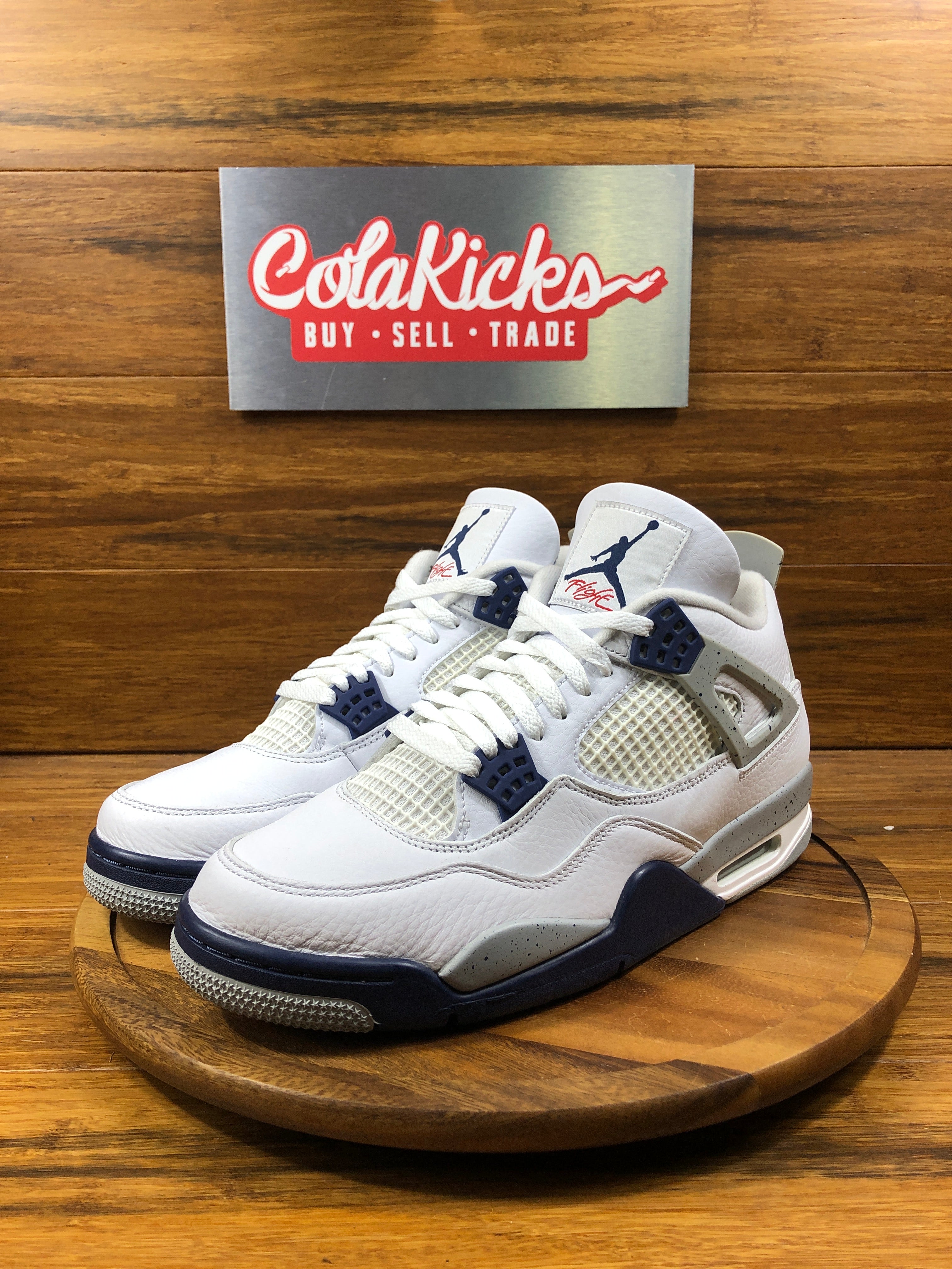 Jordan 4 Retro Midnight Navy