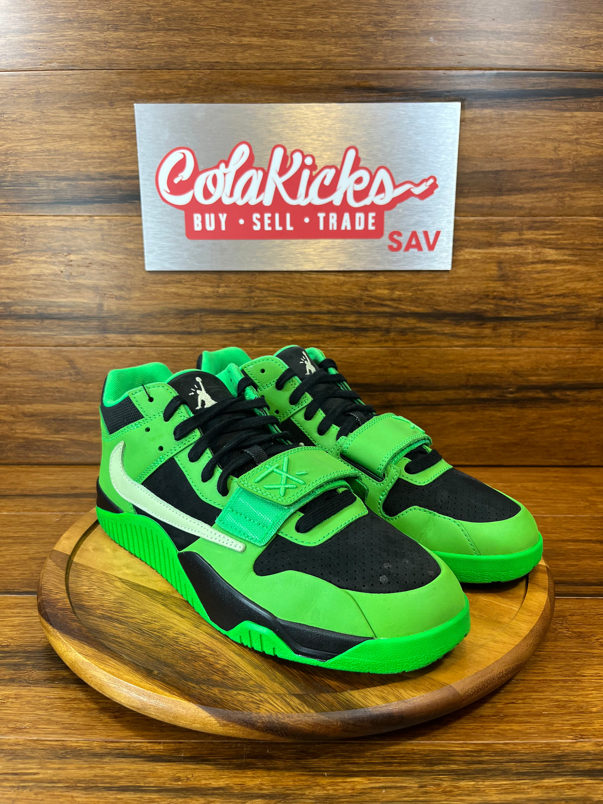 Jordan CJ1 T-Rexx Travis Scott Green Spark