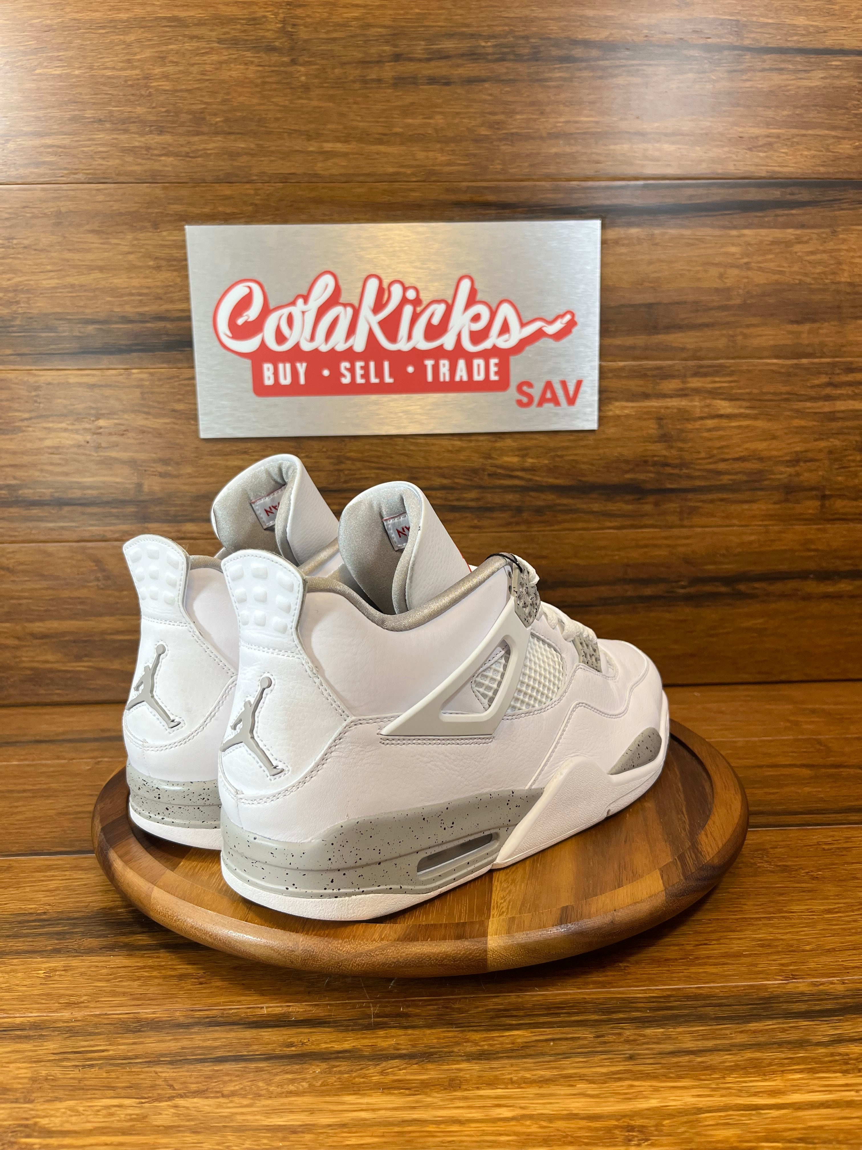 Jordan 4 Retro White Oreo (2021)