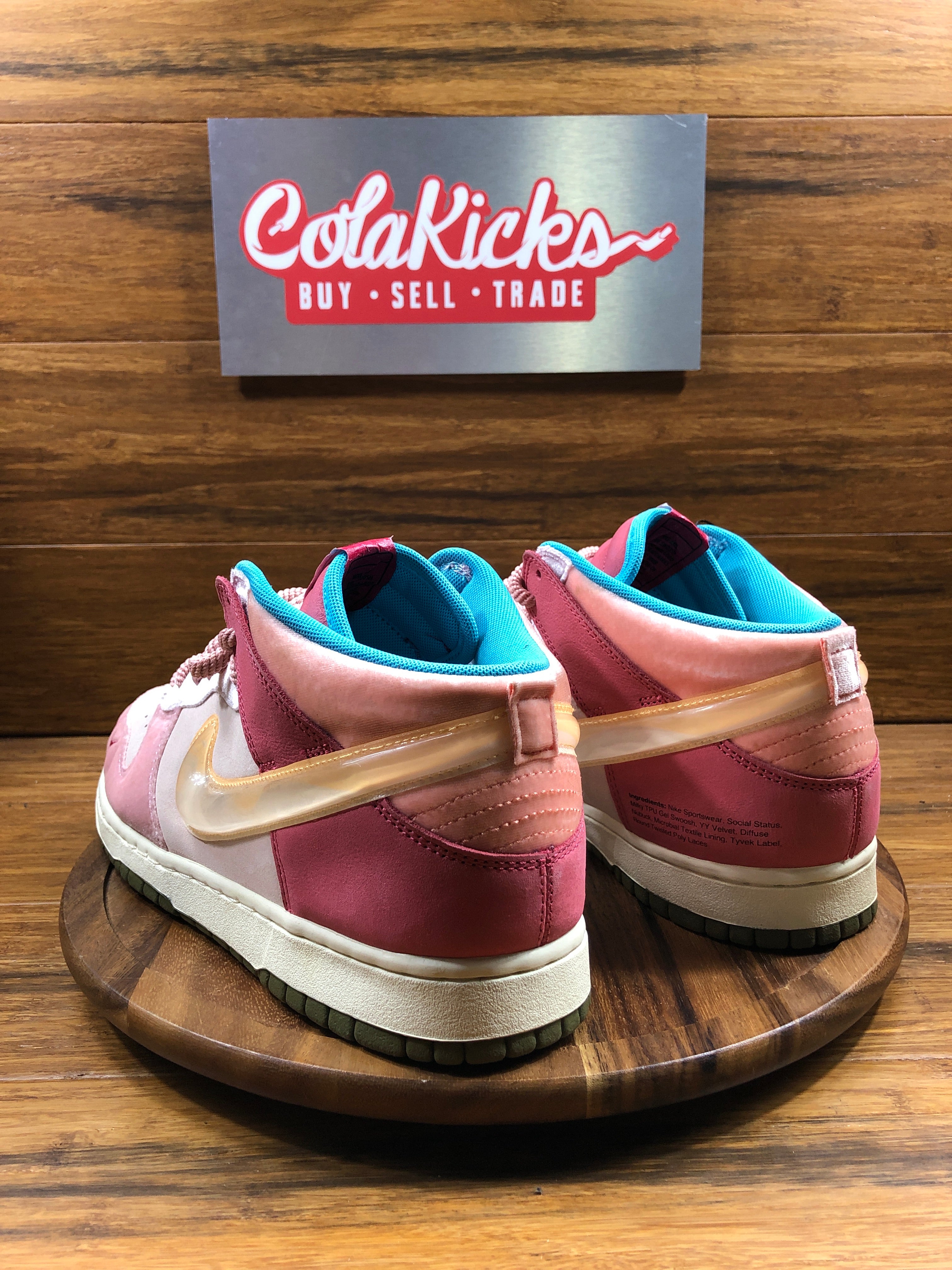 Nike Dunk Mid Social Status Free Lunch Strawberry Milk