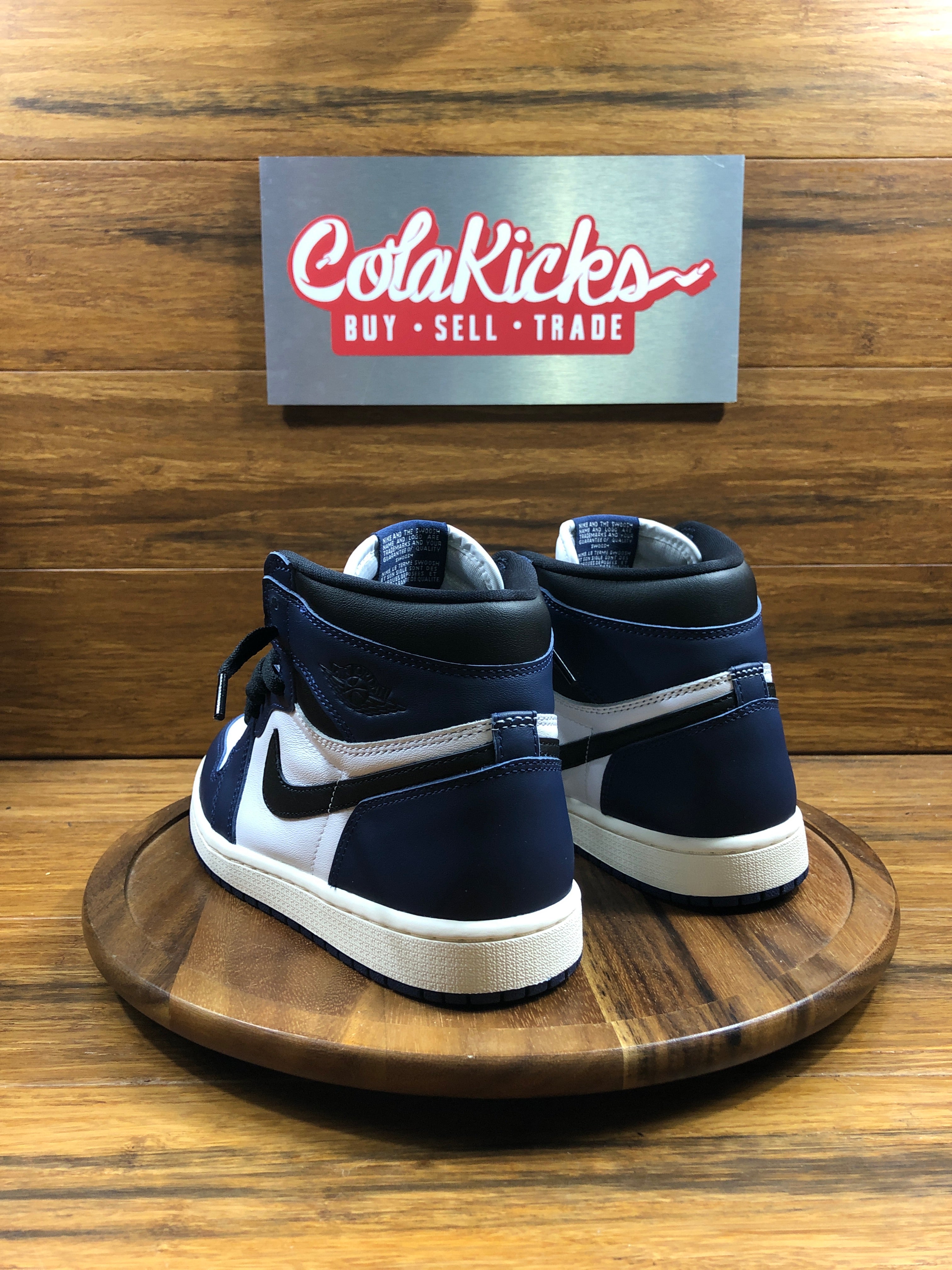 Jordan 1 Retro High OG Midnight Navy