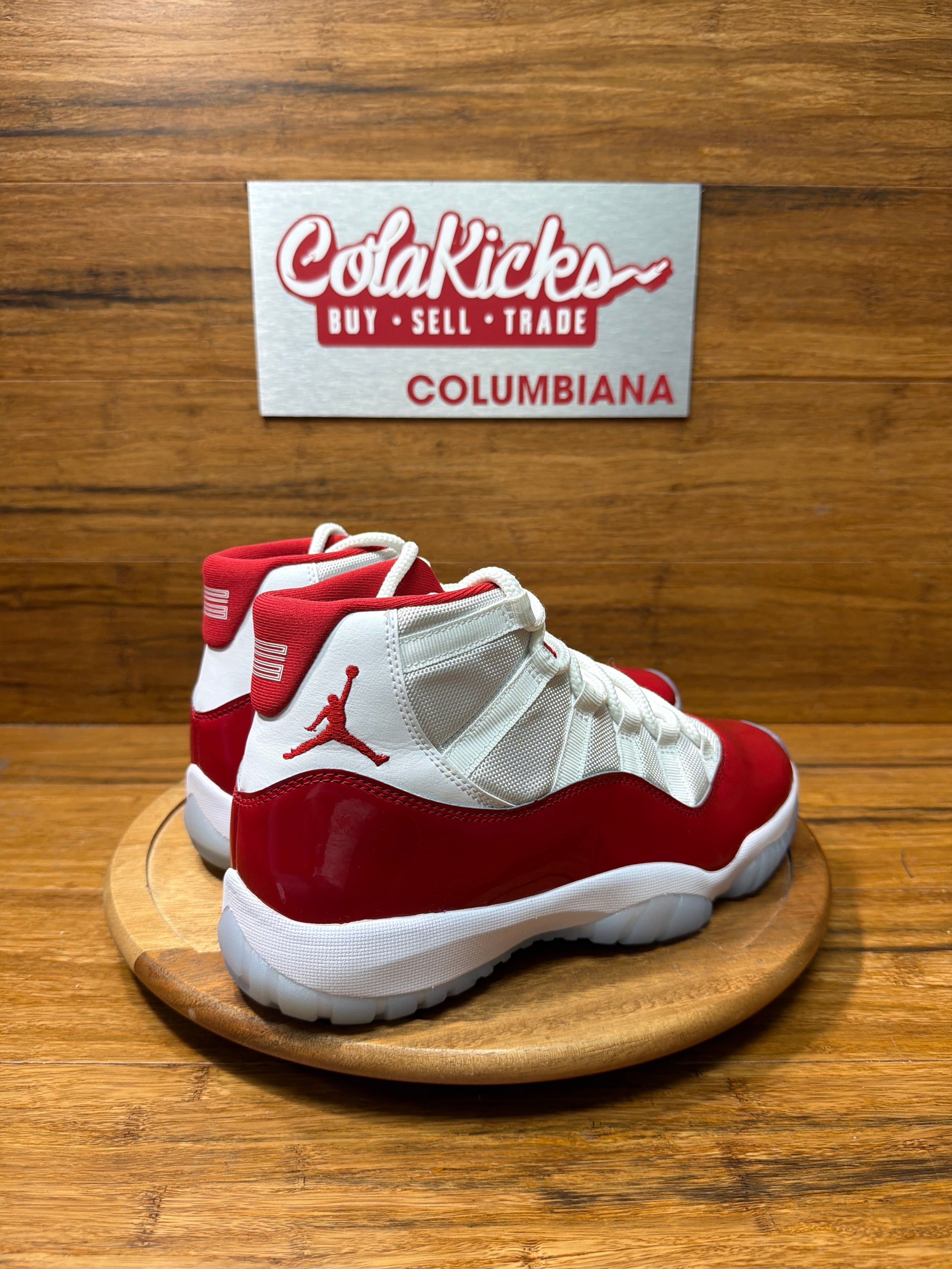 Jordan 11 Retro Cherry (2022)