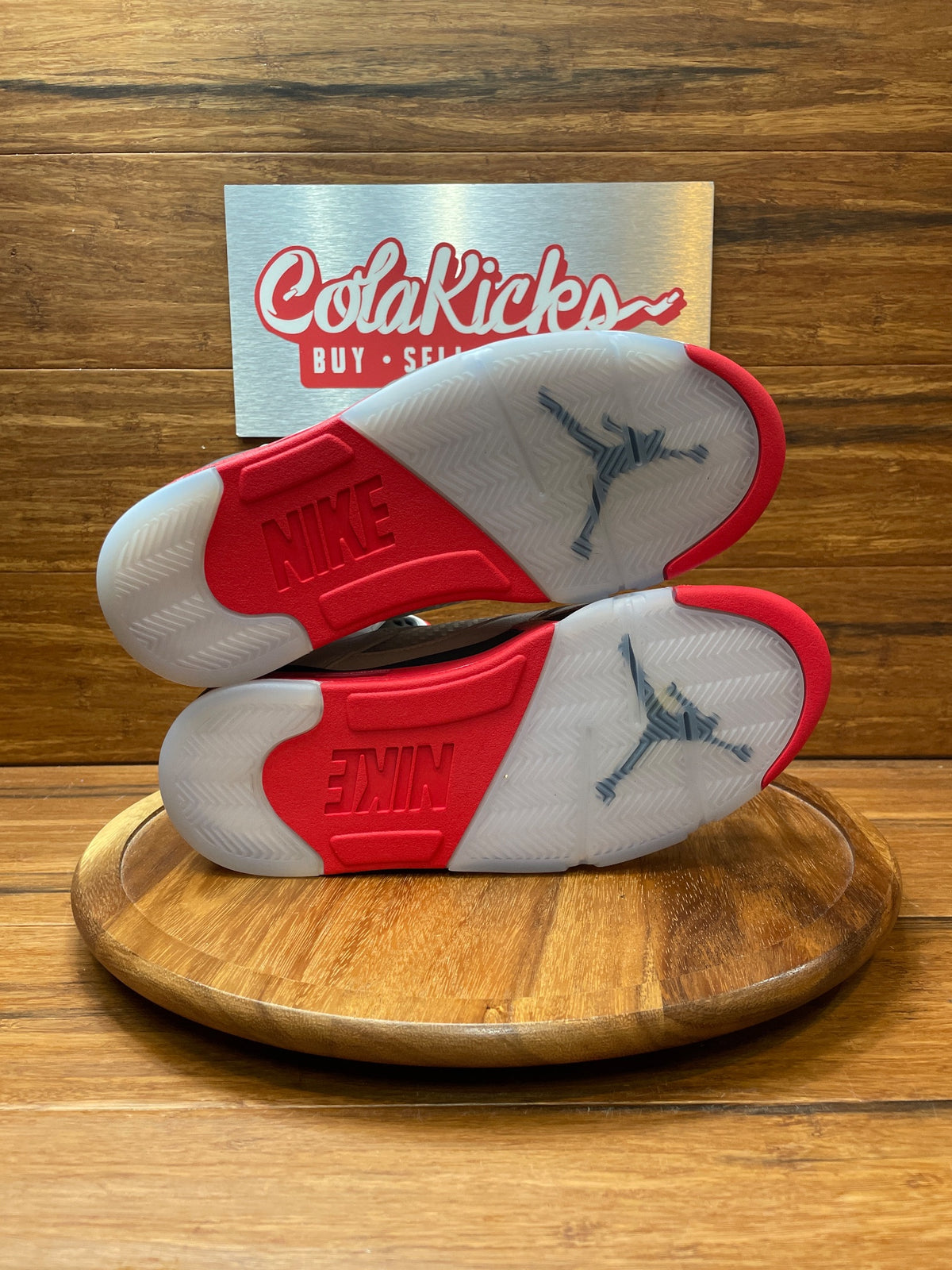Jordan 5 Retro Fire Red Black Tongue (2025)