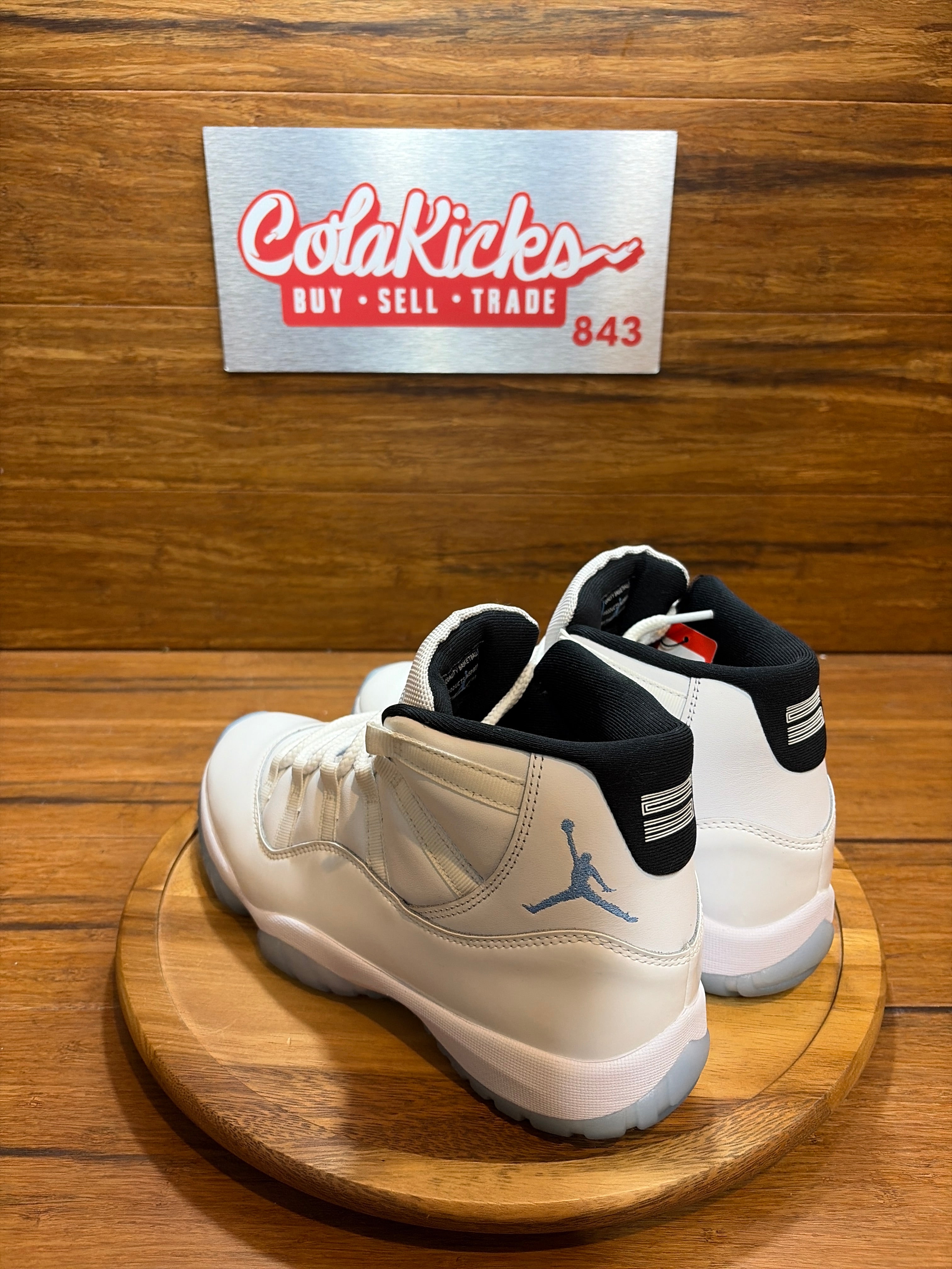 Jordan 11 Retro Legend Blue (2024)