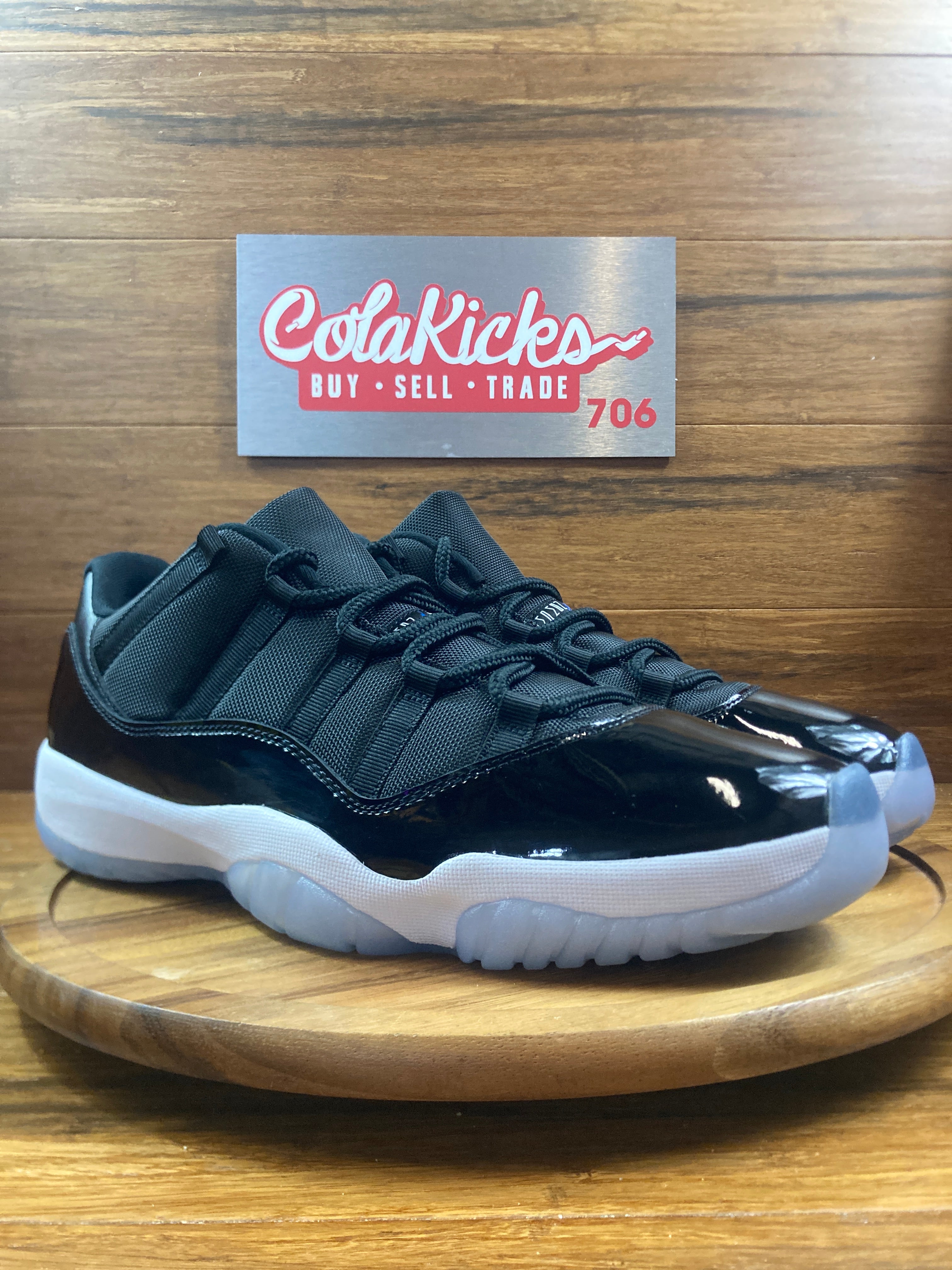Jordan 11 Retro Low Space Jam