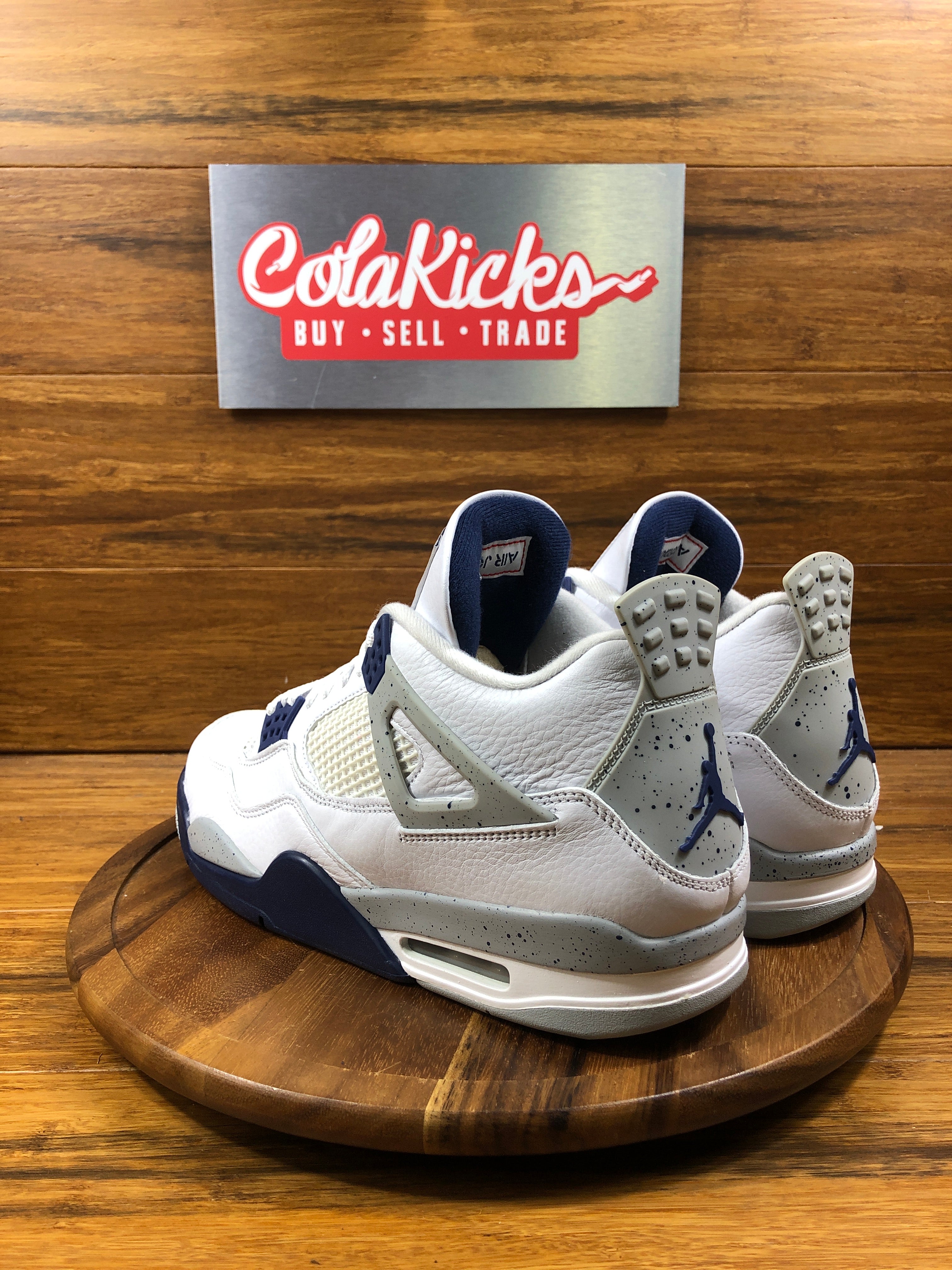 Jordan 4 Retro Midnight Navy