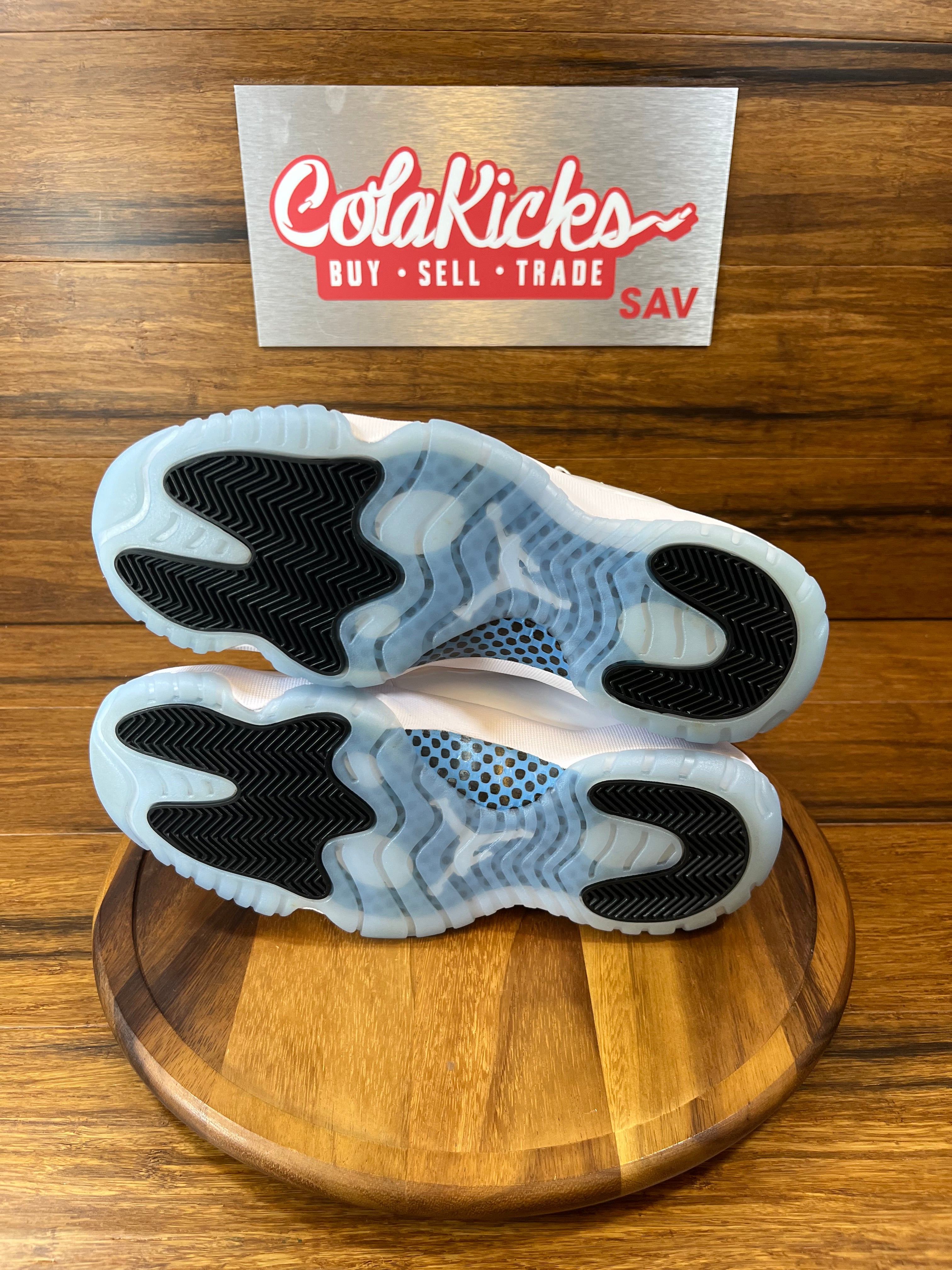 Jordan 11 Retro Legend Blue (2024)
