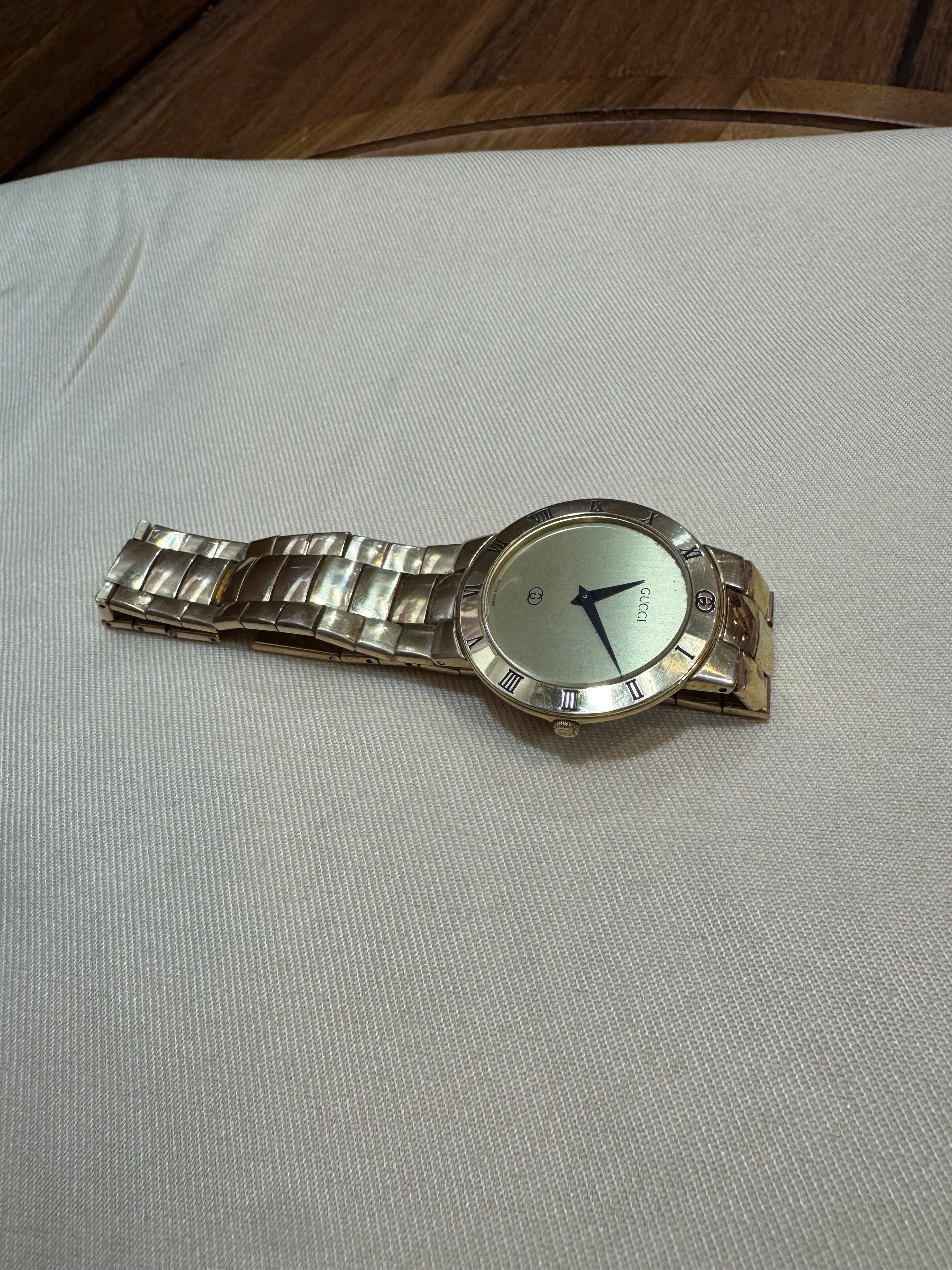 Gucci 3300M Champagne Dial Gold Plate Band