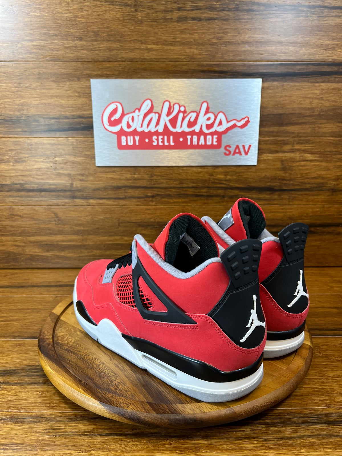 Jordan 4 Retro Toro Bravo (2026)