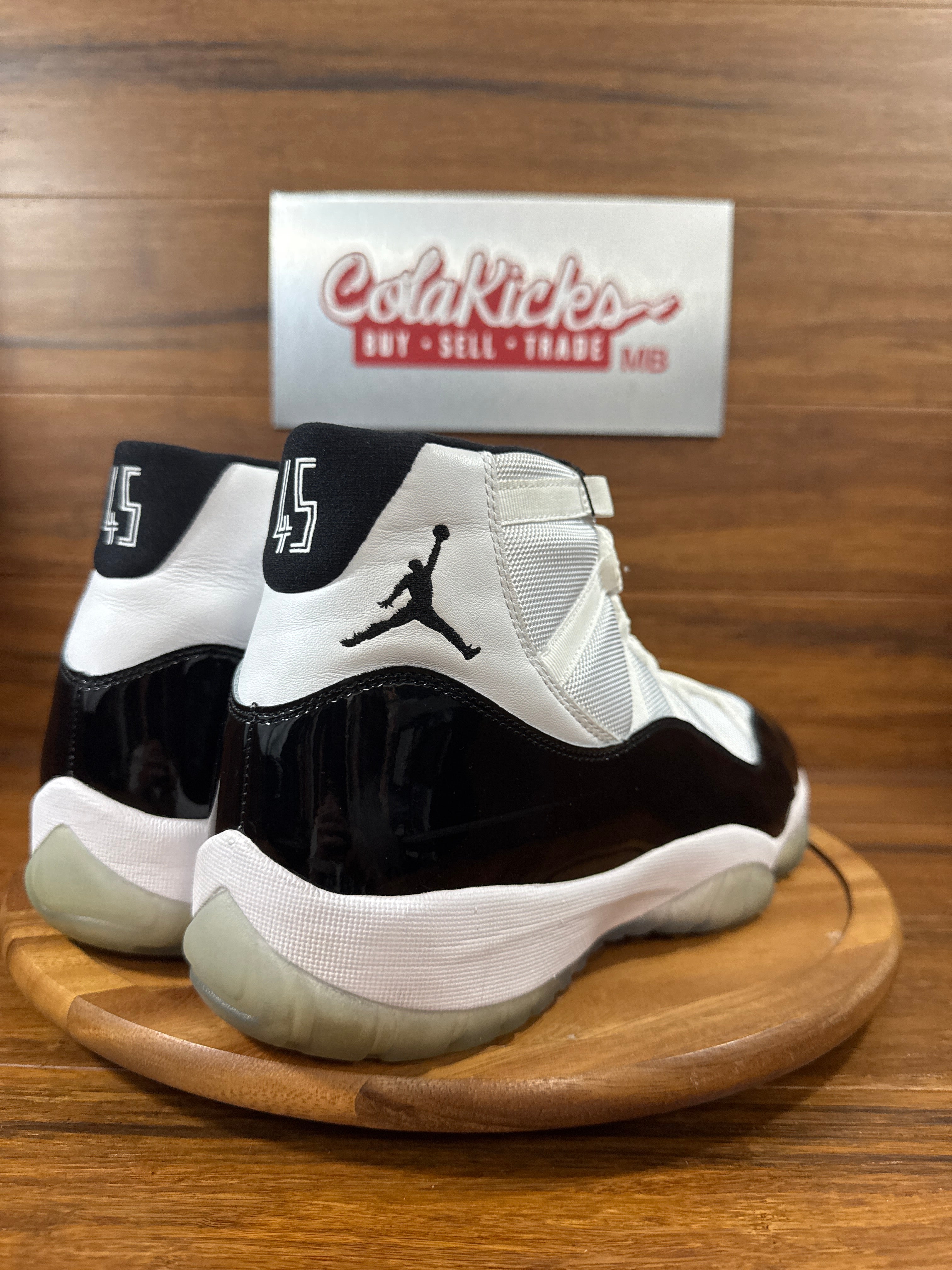 Jordan 11 Retro Concord (2018)