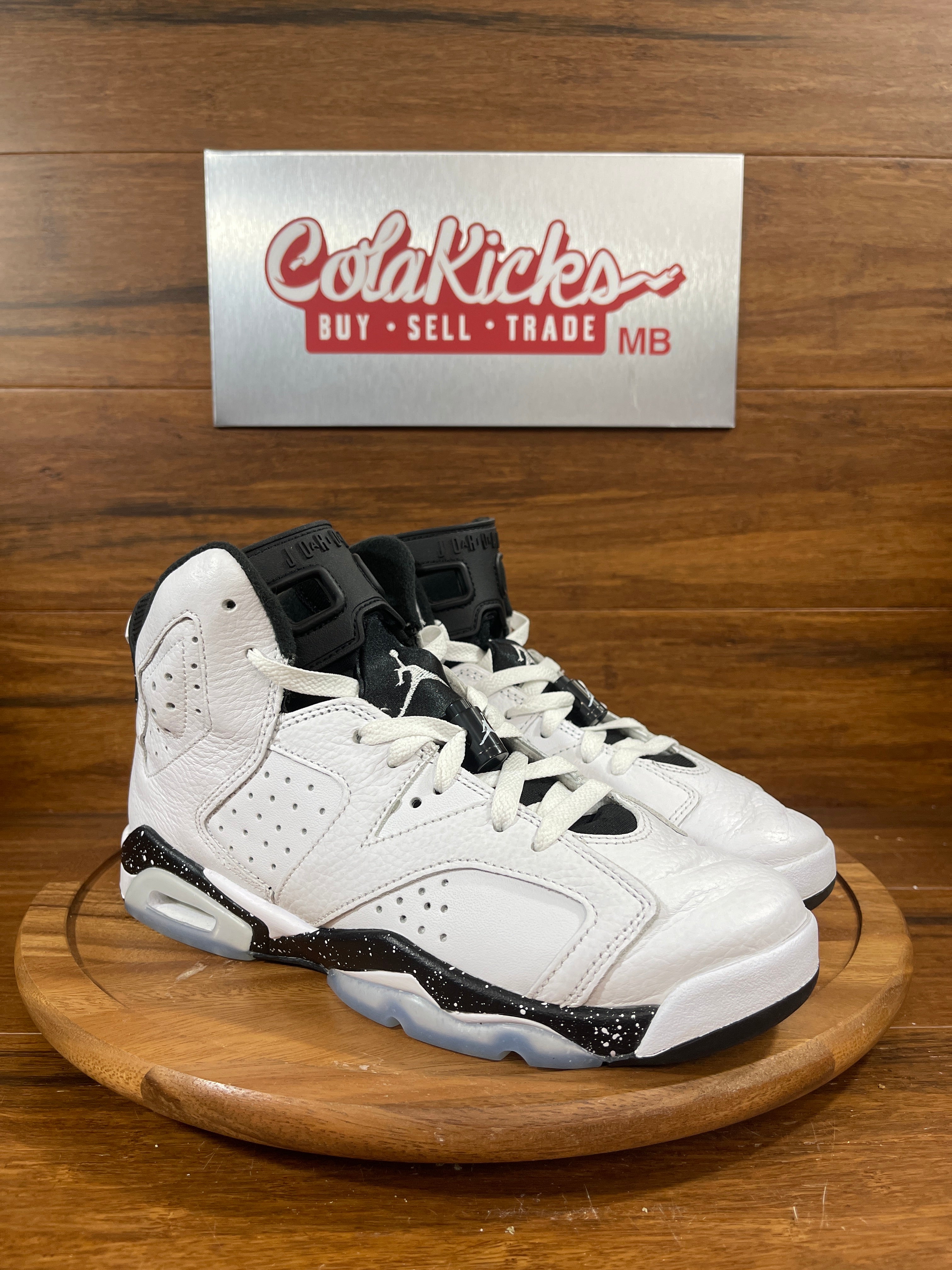 Jordan 6 Retro Reverse Oreo