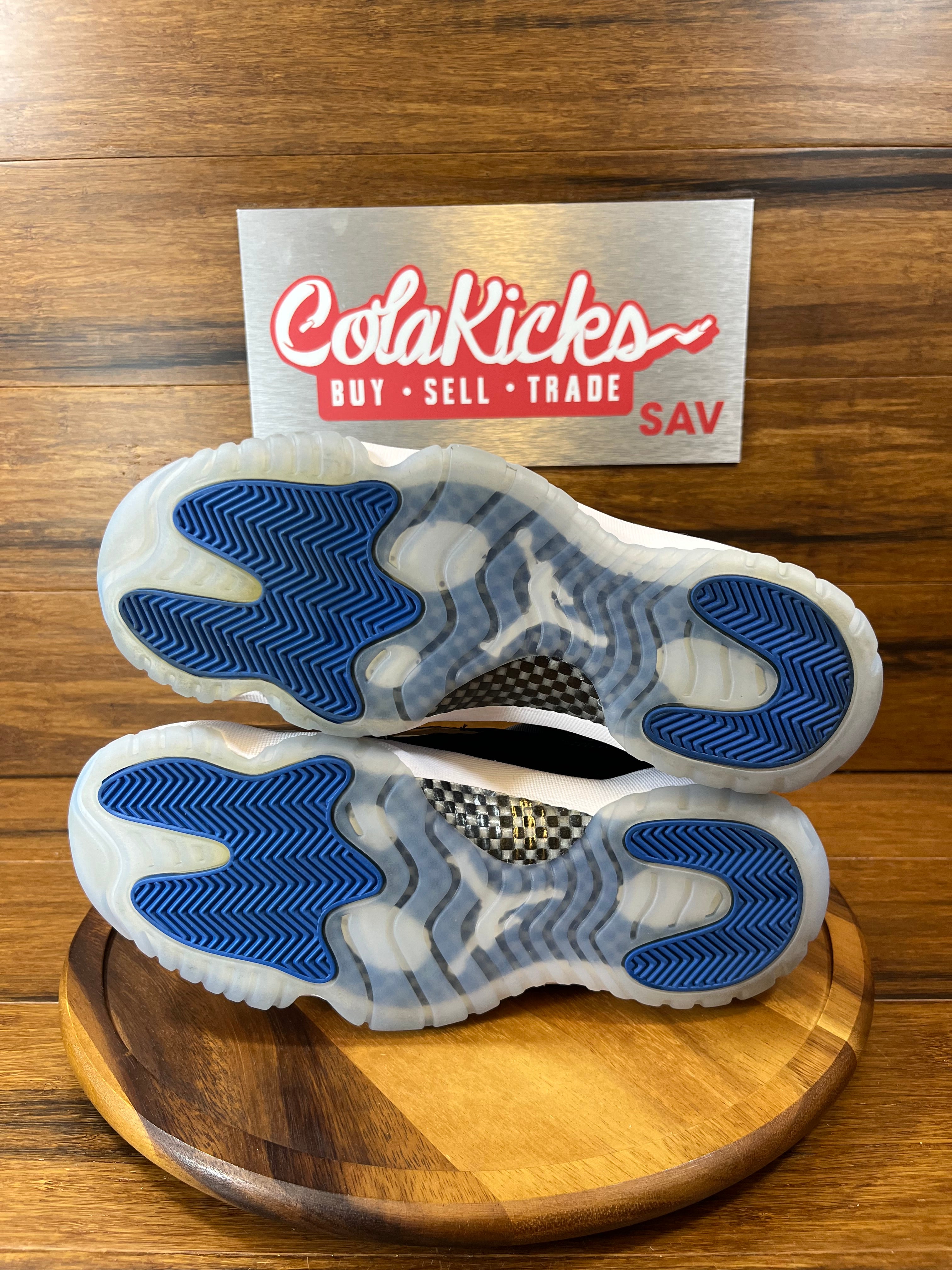 Jordan 11 Retro Low Space Jam