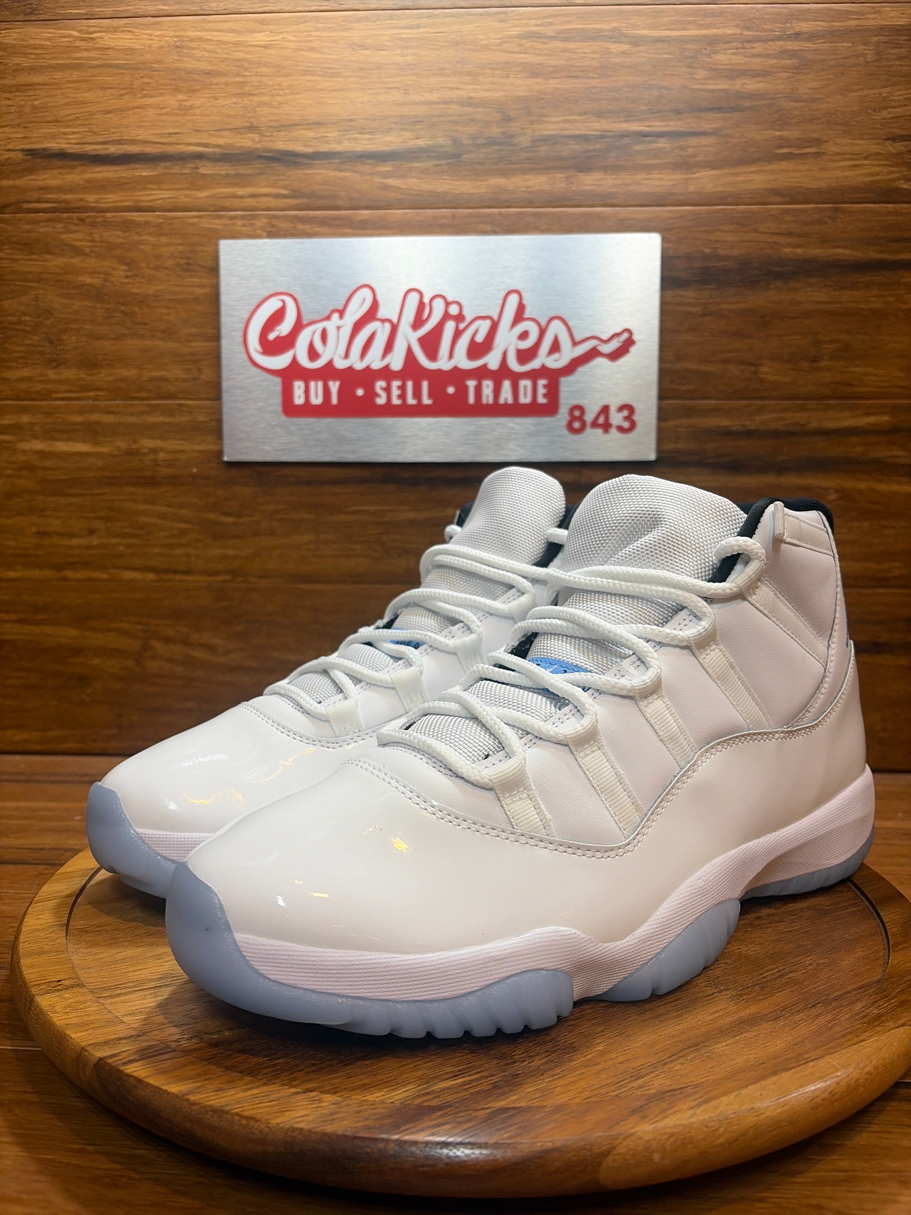 Jordan 11 Retro Legend Blue (2024)