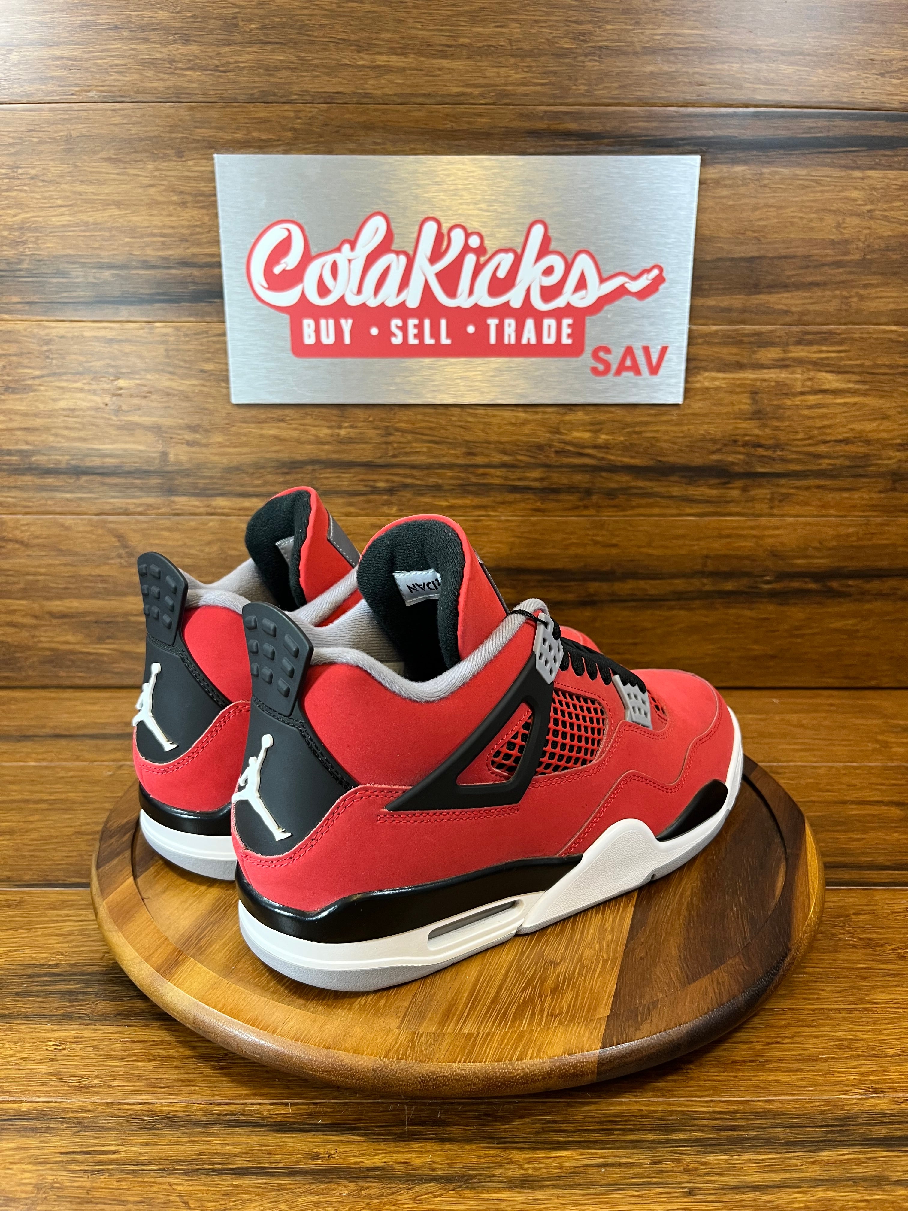 Jordan 4 Retro Toro Bravo (2026)