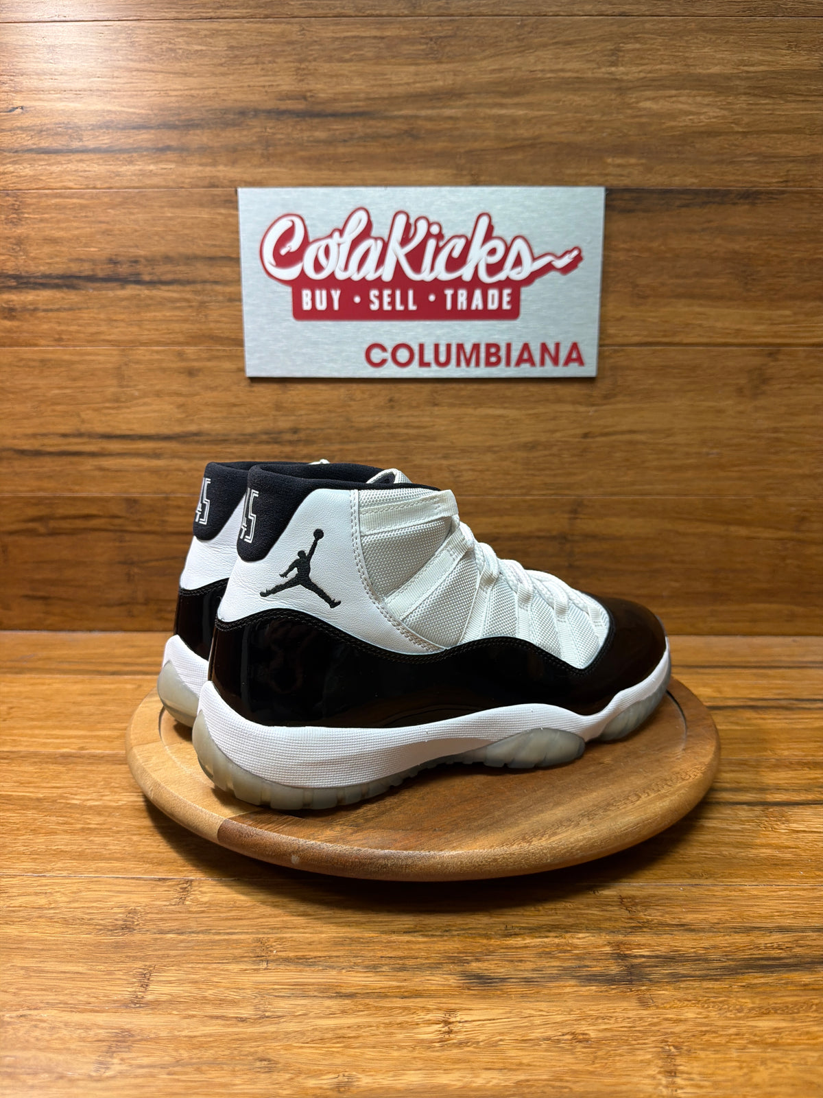 Jordan 11 Retro Concord (2018)