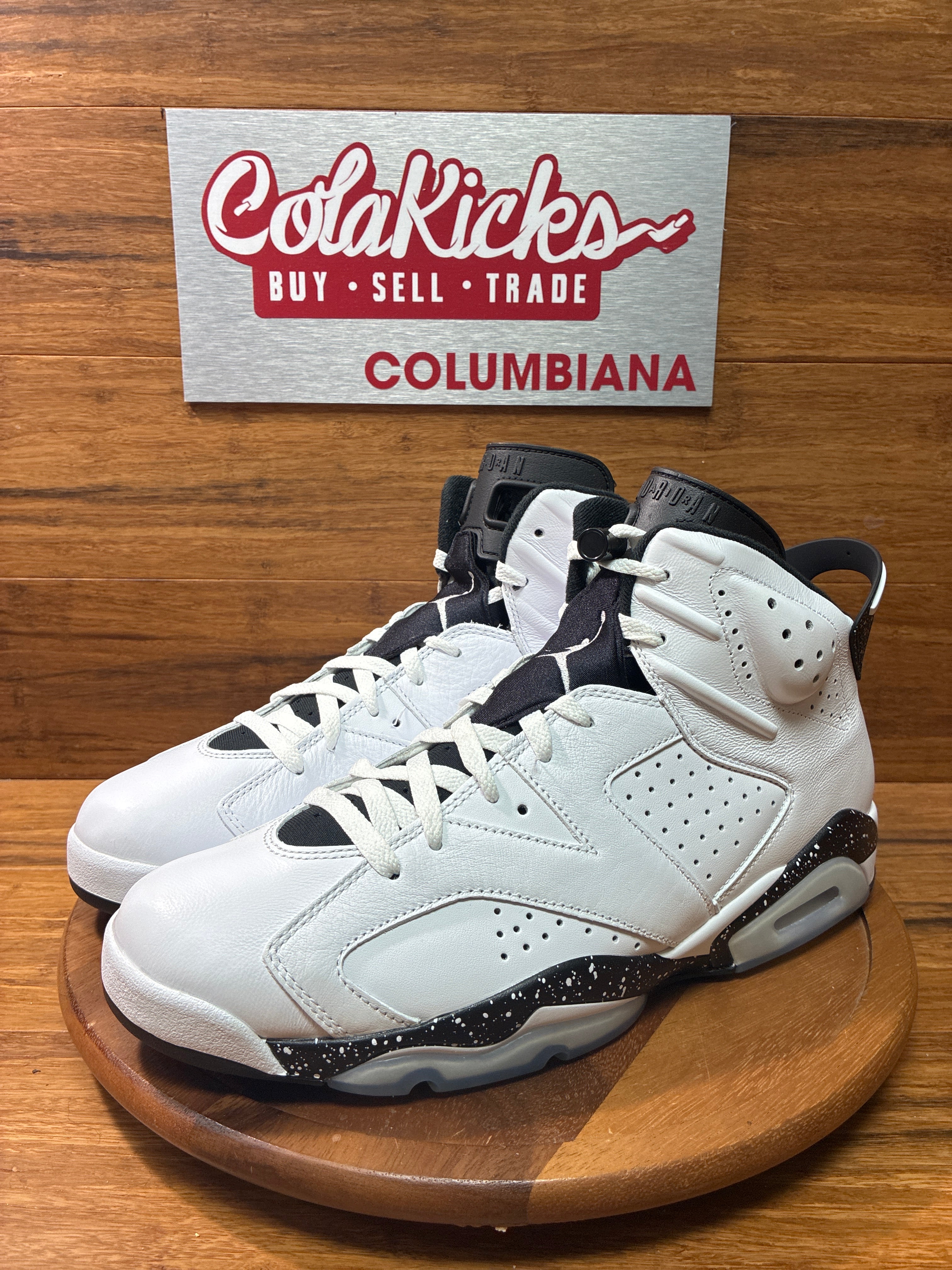 Jordan 6 Retro Reverse Oreo (VNDS)