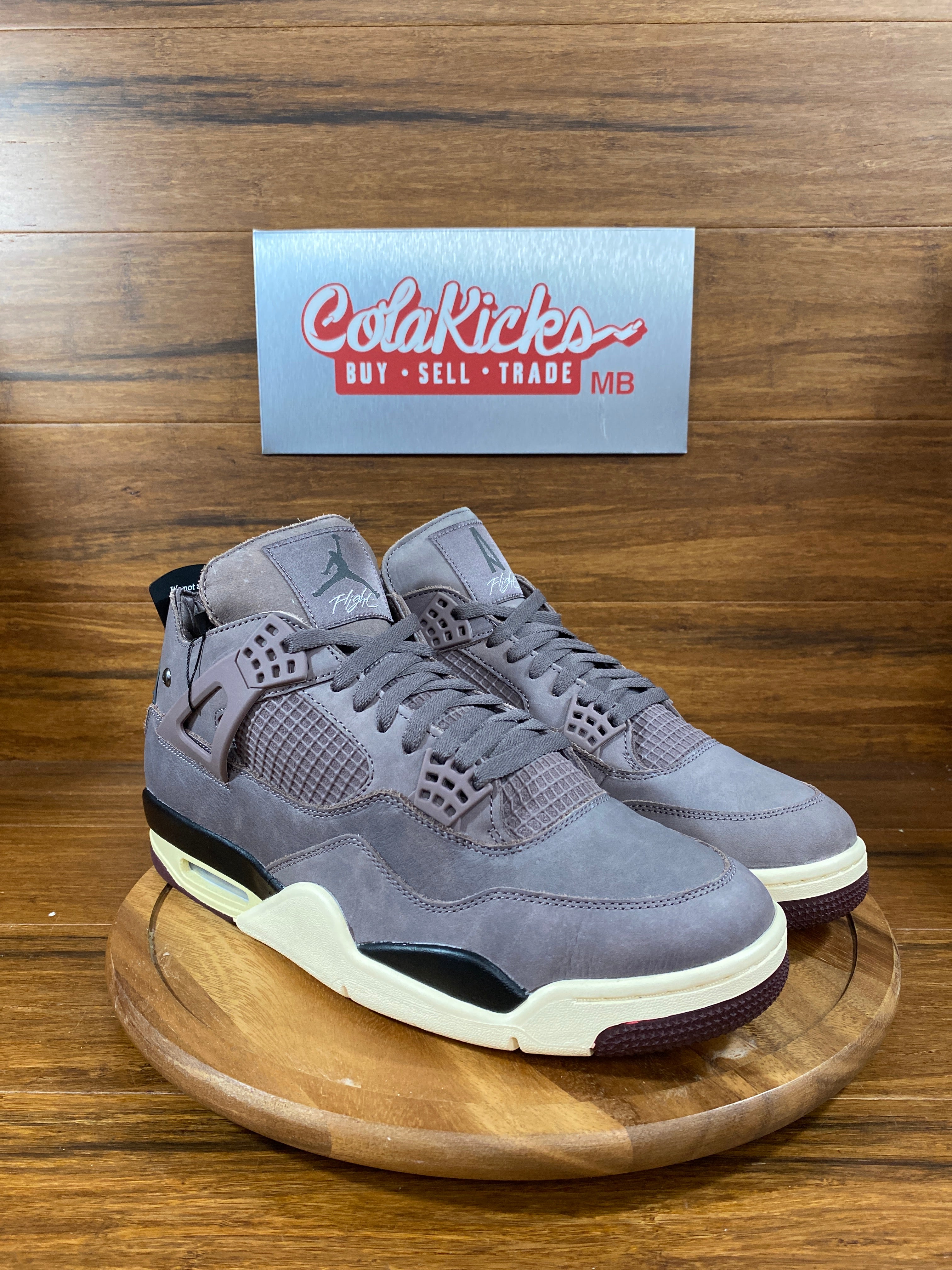 Jordan 4 Retro SP A Ma Maniére Violet Ore