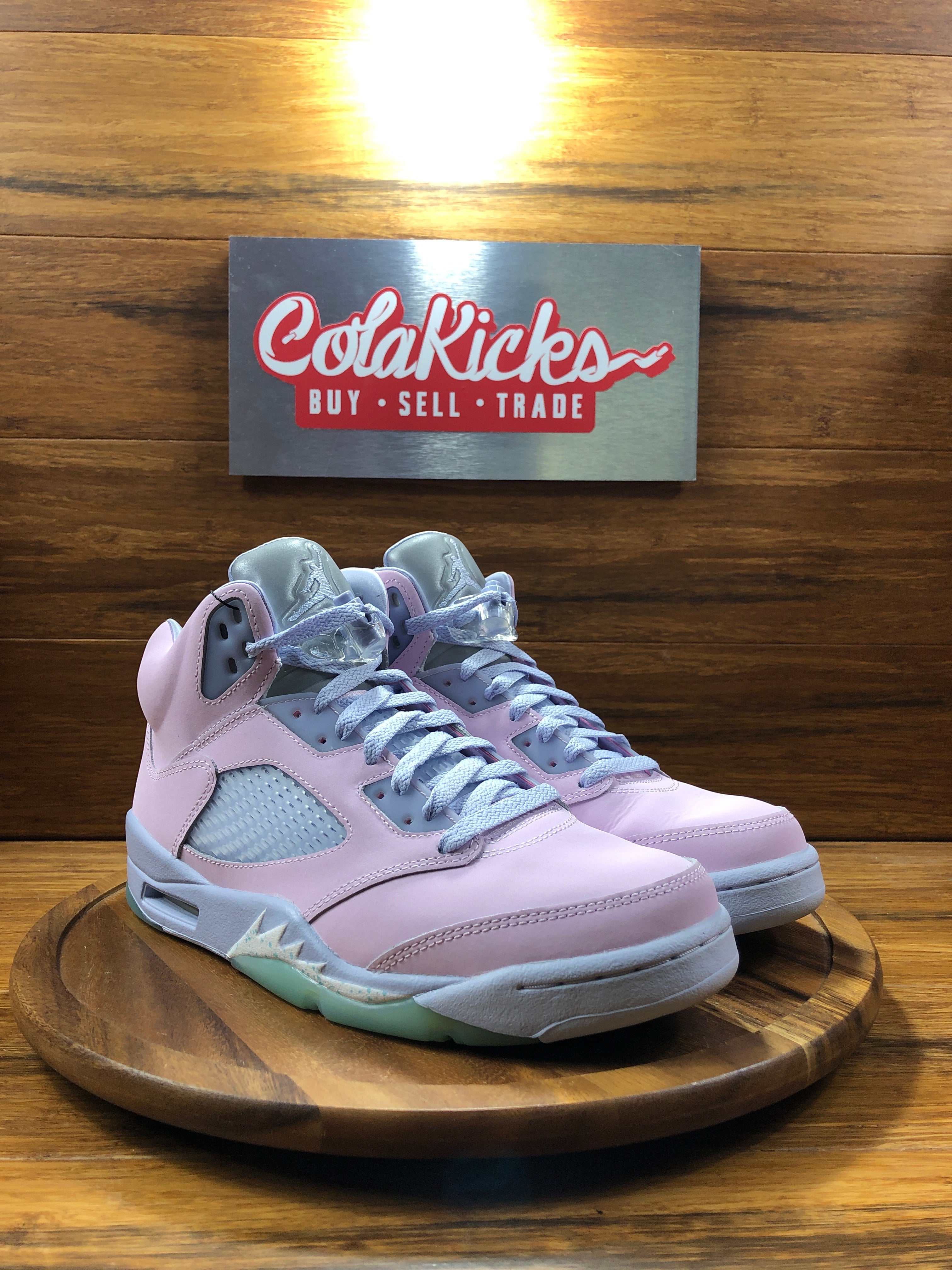 Jordan 5 Retro Easter (2022)