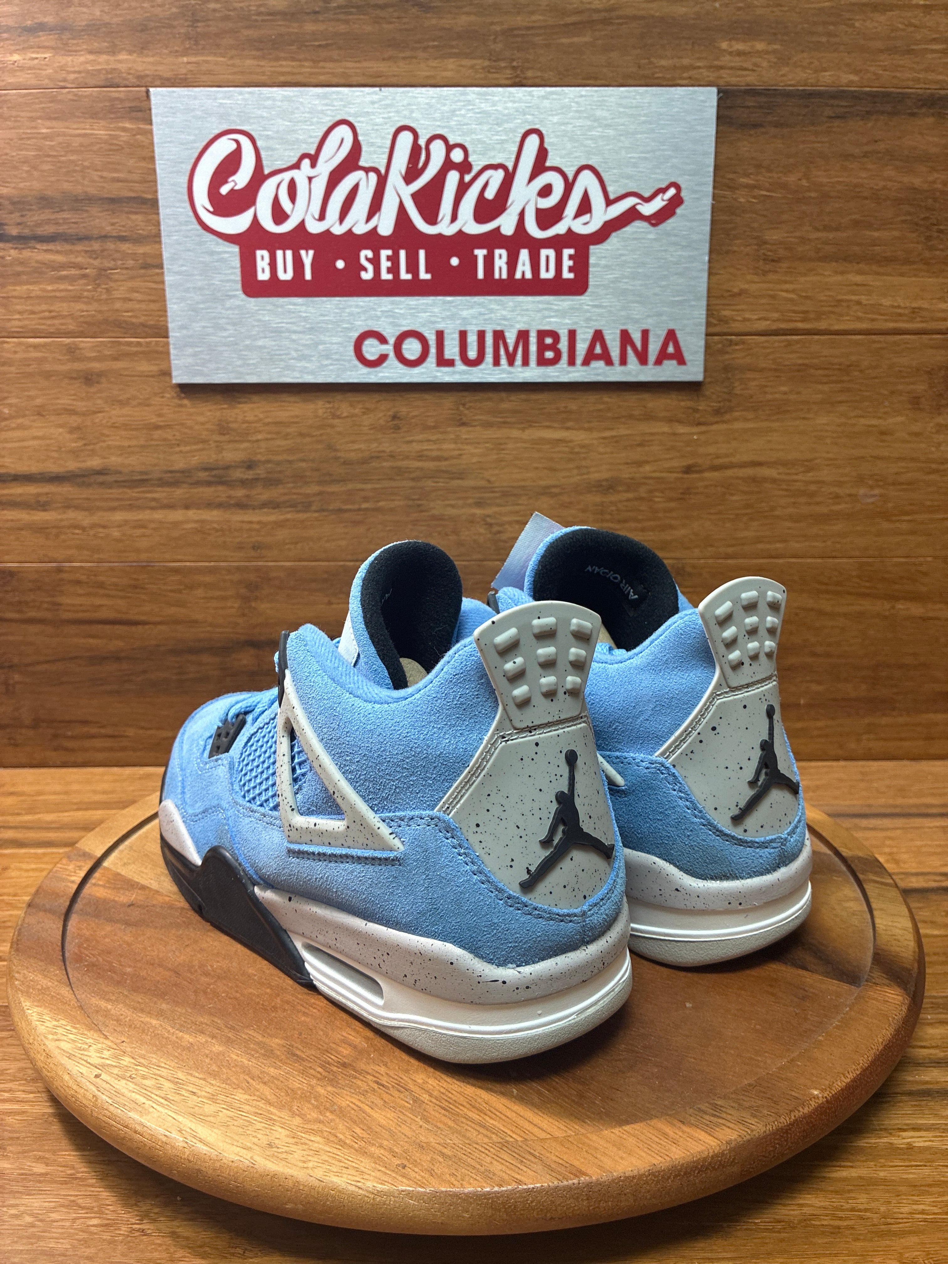 Jordan 4 Retro University Blue (GS)