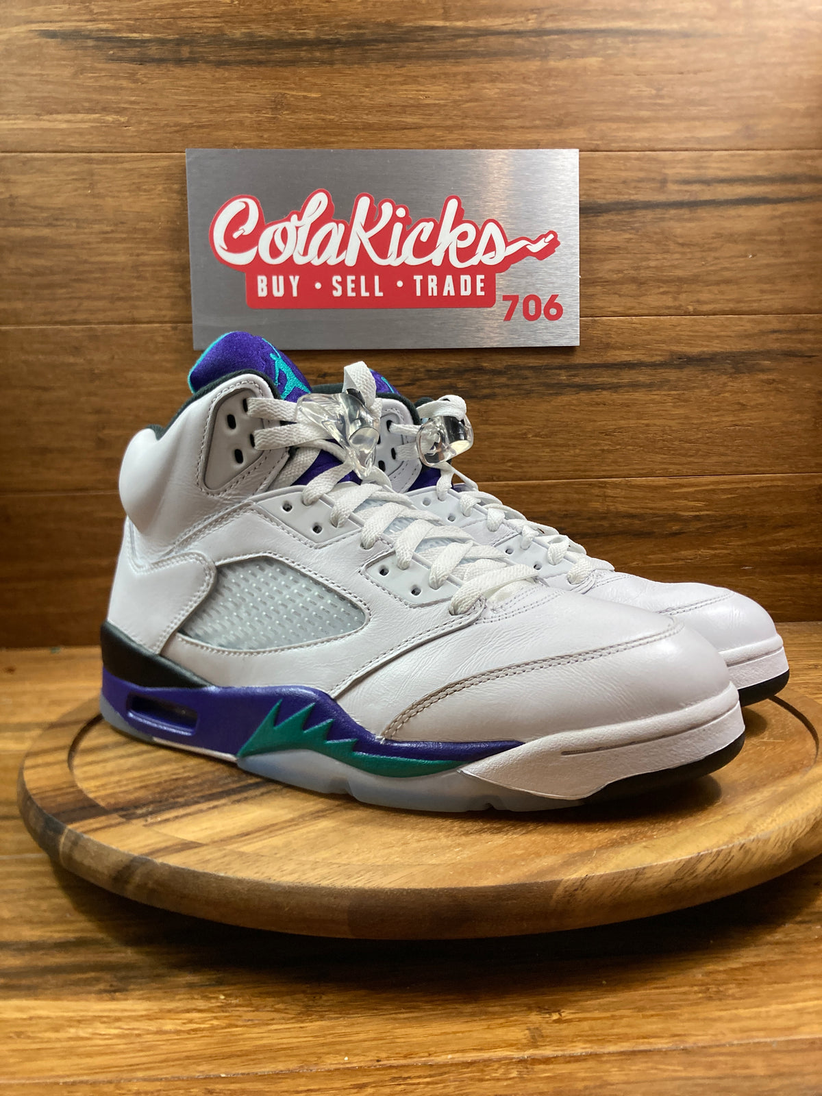 Jordan 5 Retro Grape (2025)
