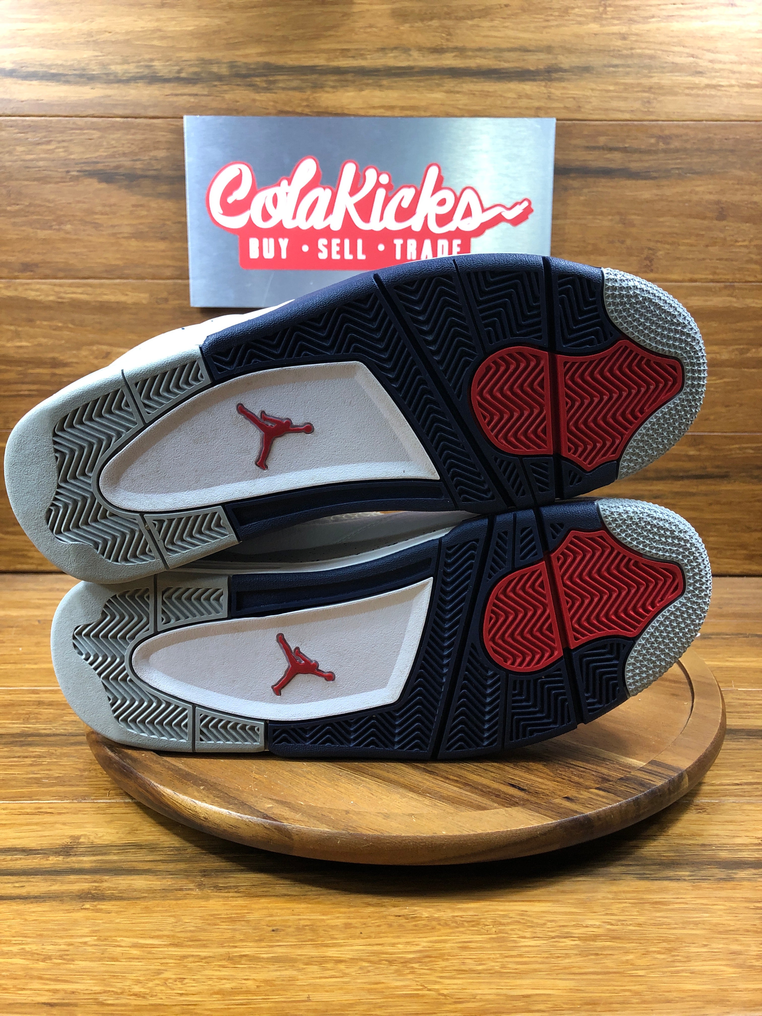 Jordan 4 Retro Midnight Navy