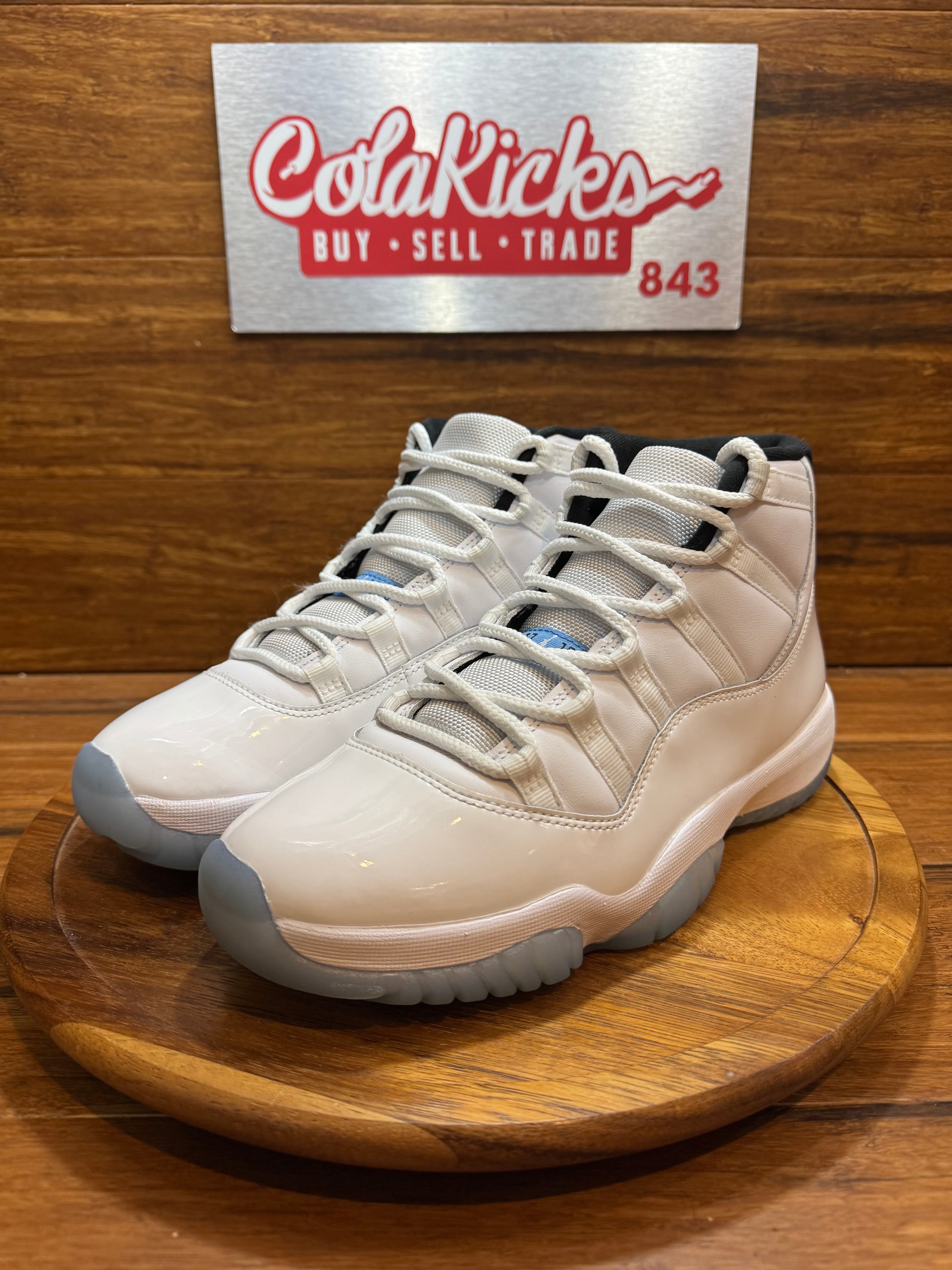 Jordan 11 Retro Legend Blue (2024)