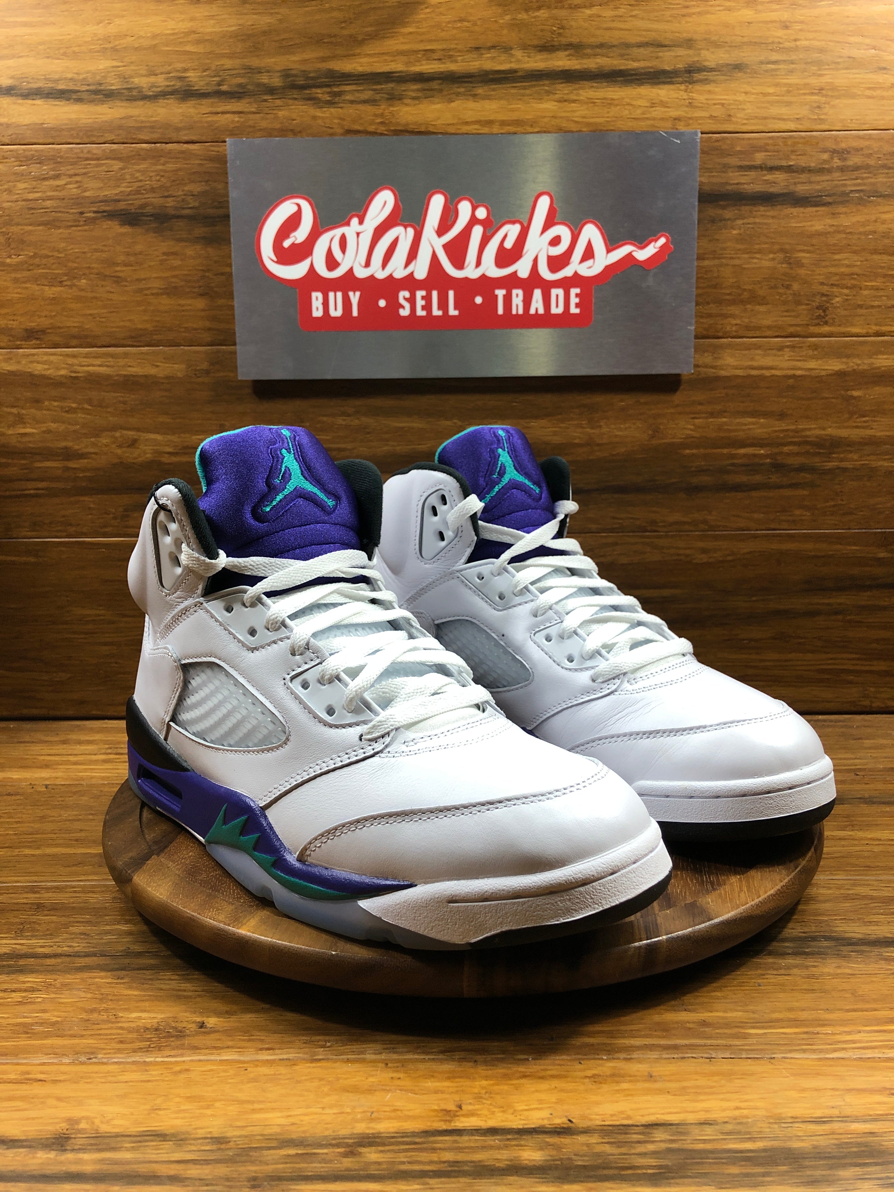 Jordan 5 Retro Grape (2025)