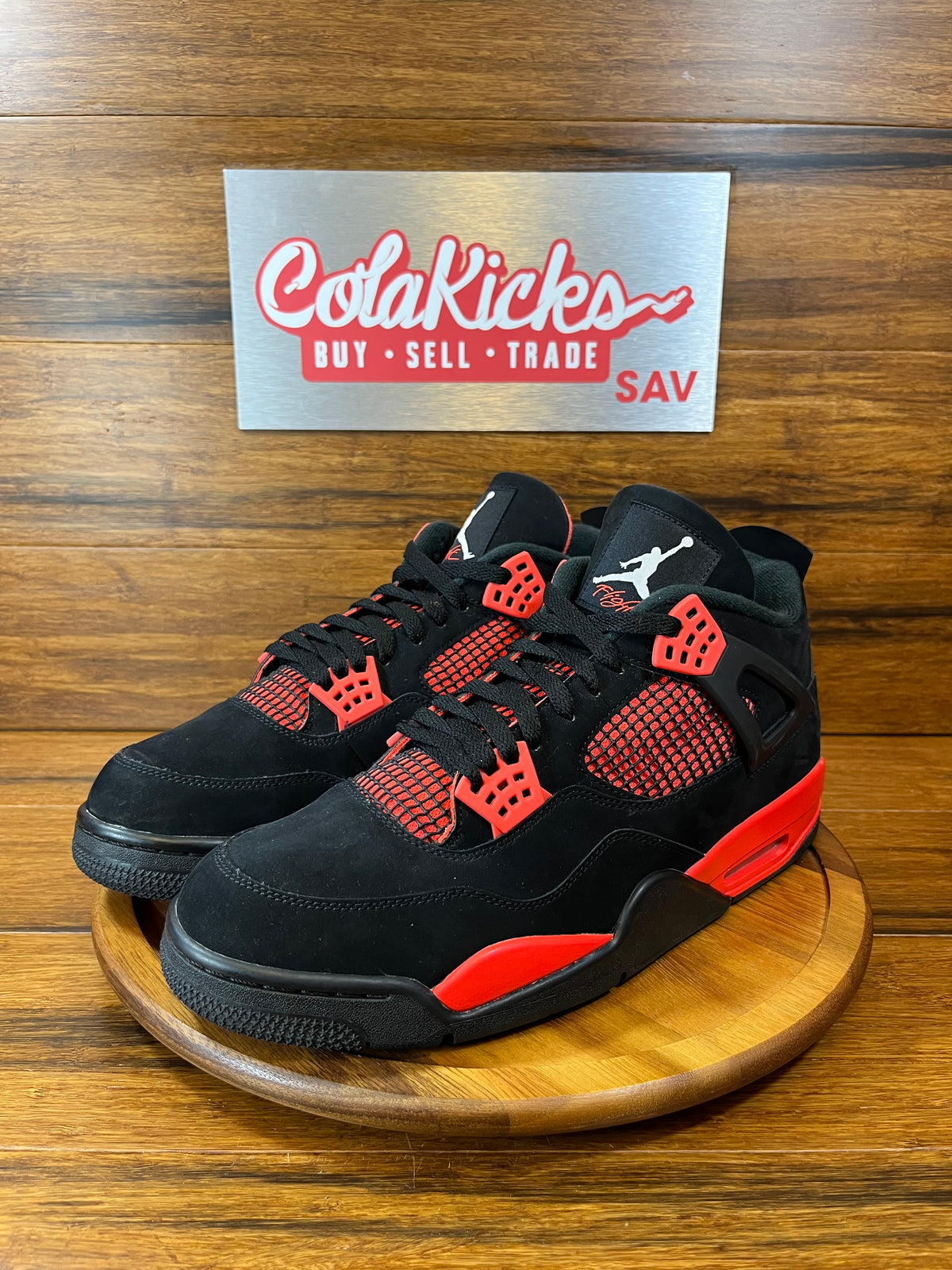 Jordan 4 Retro Red Thunder