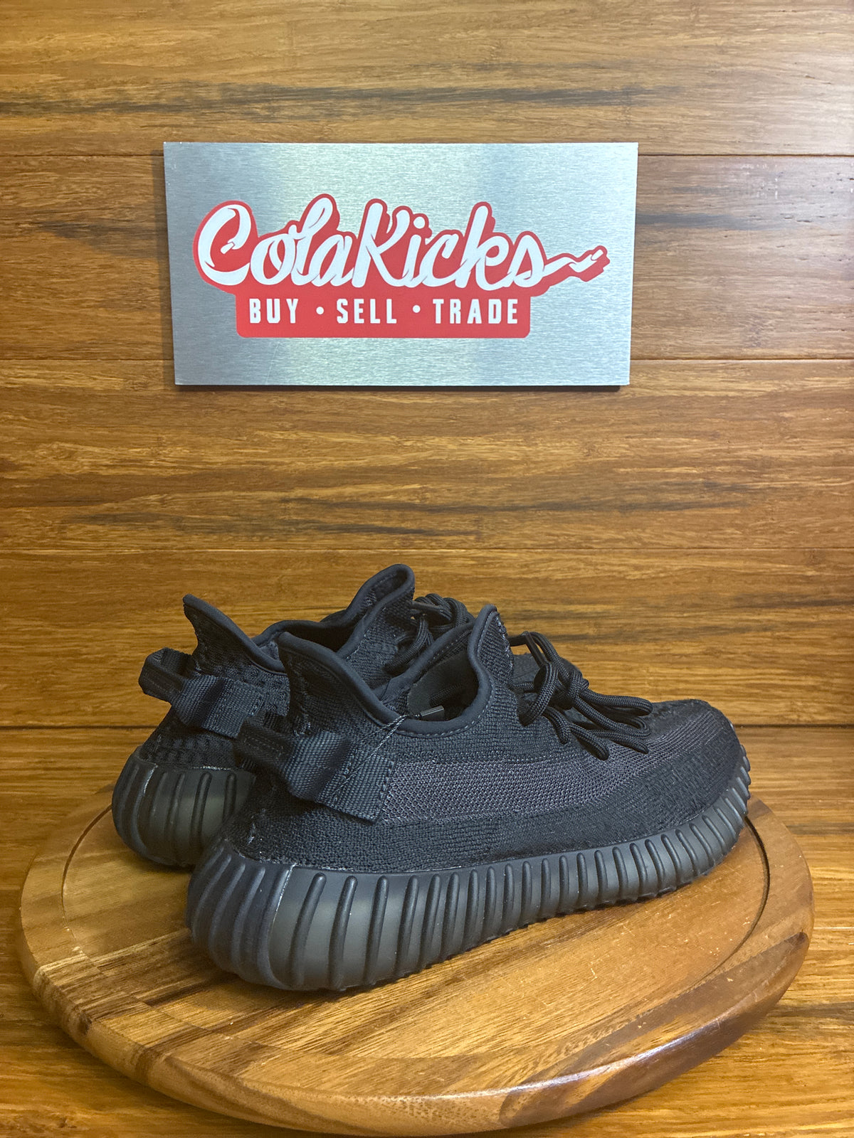 adidas Yeezy Boost 350 V2 Onyx