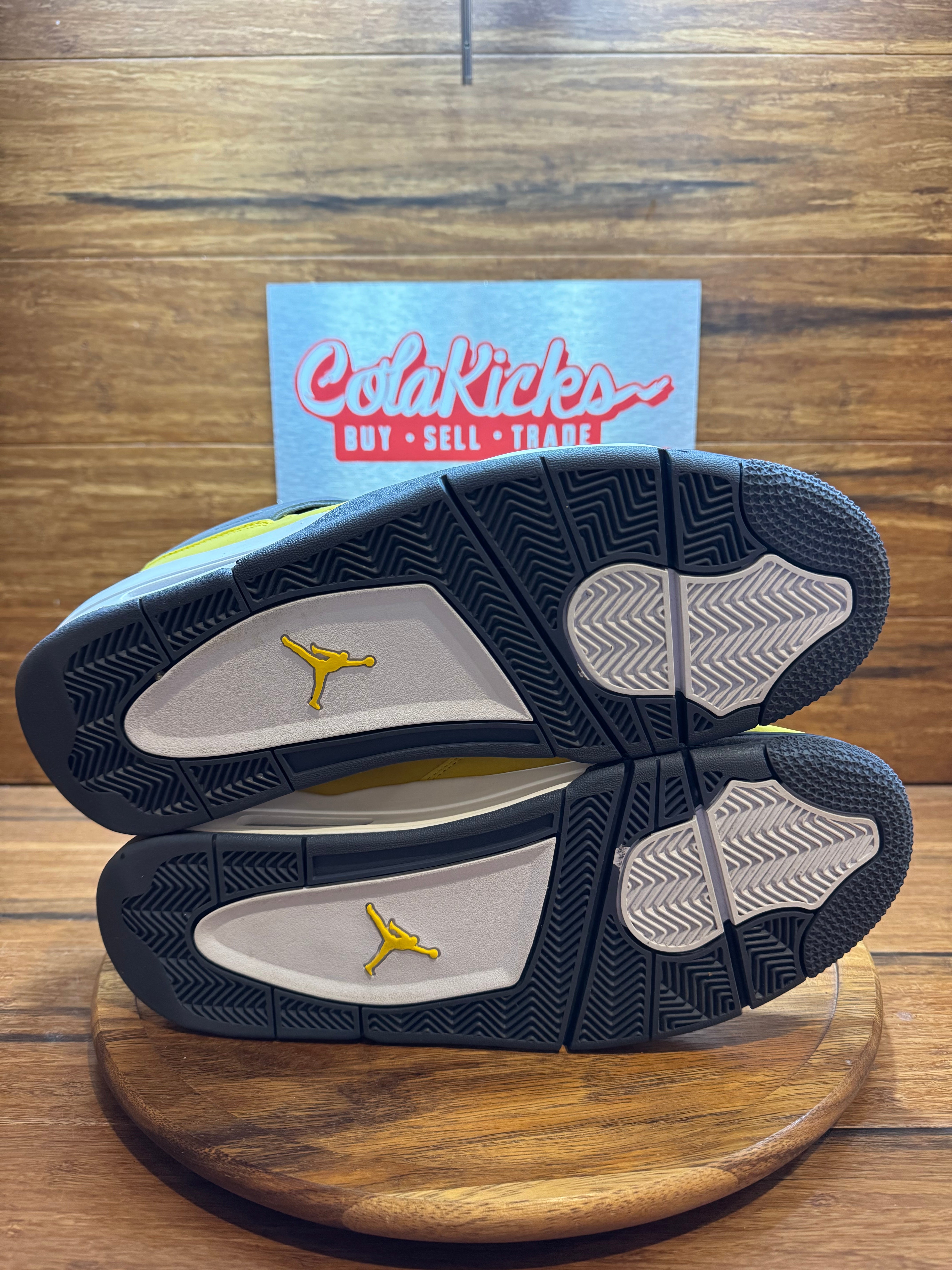 Jordan 4 Retro Lightning (2021)