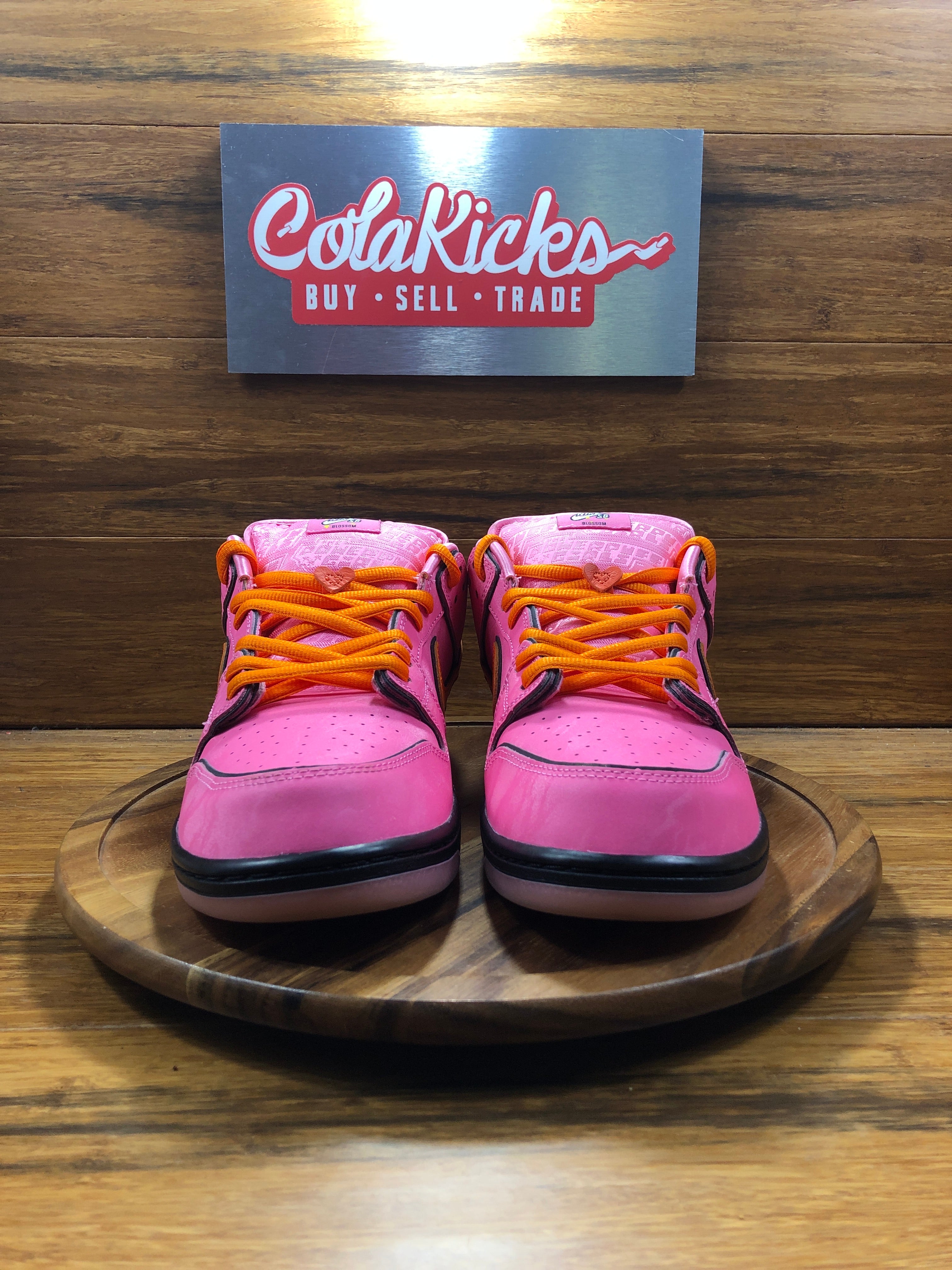 Nike SB Dunk Low The Powerpuff Girls Blossom