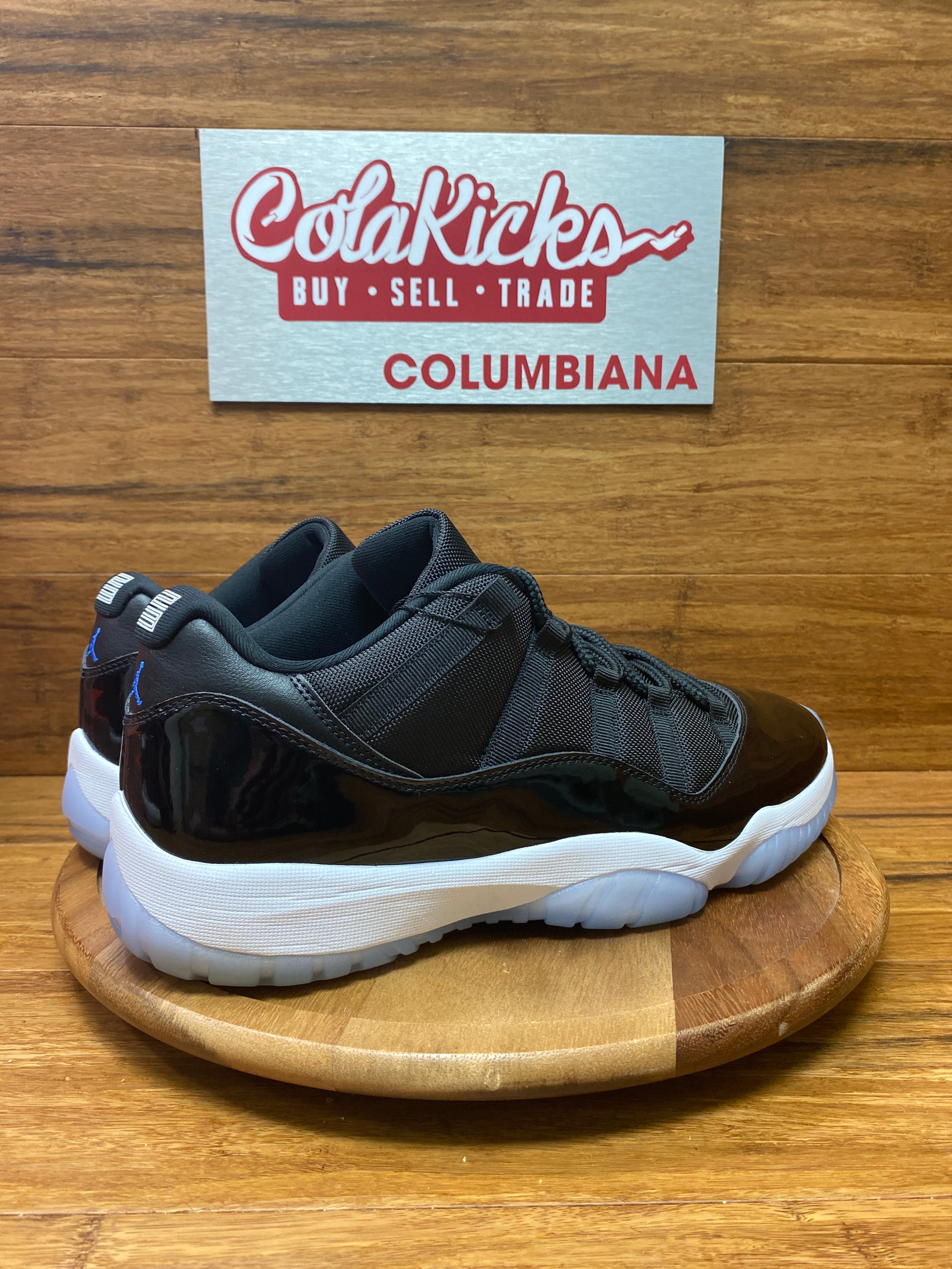 Jordan 11 Retro Low Space Jam