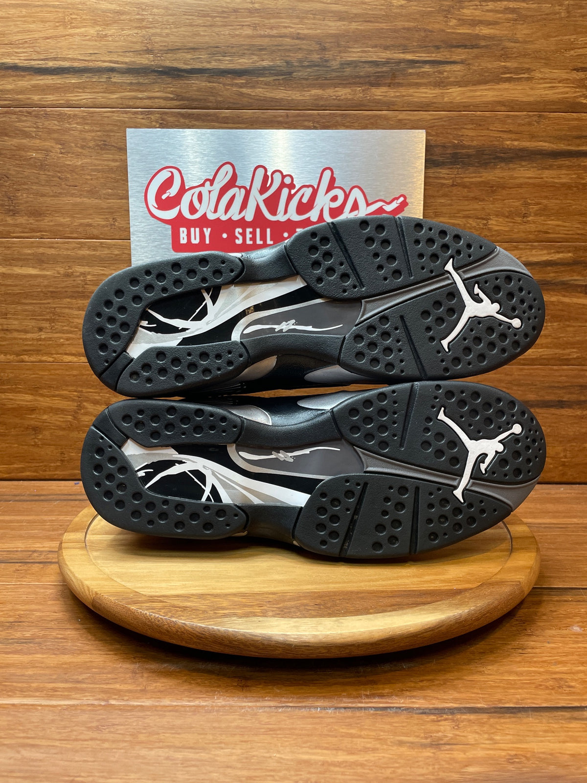 Jordan 8 Retro Chrome (2026)