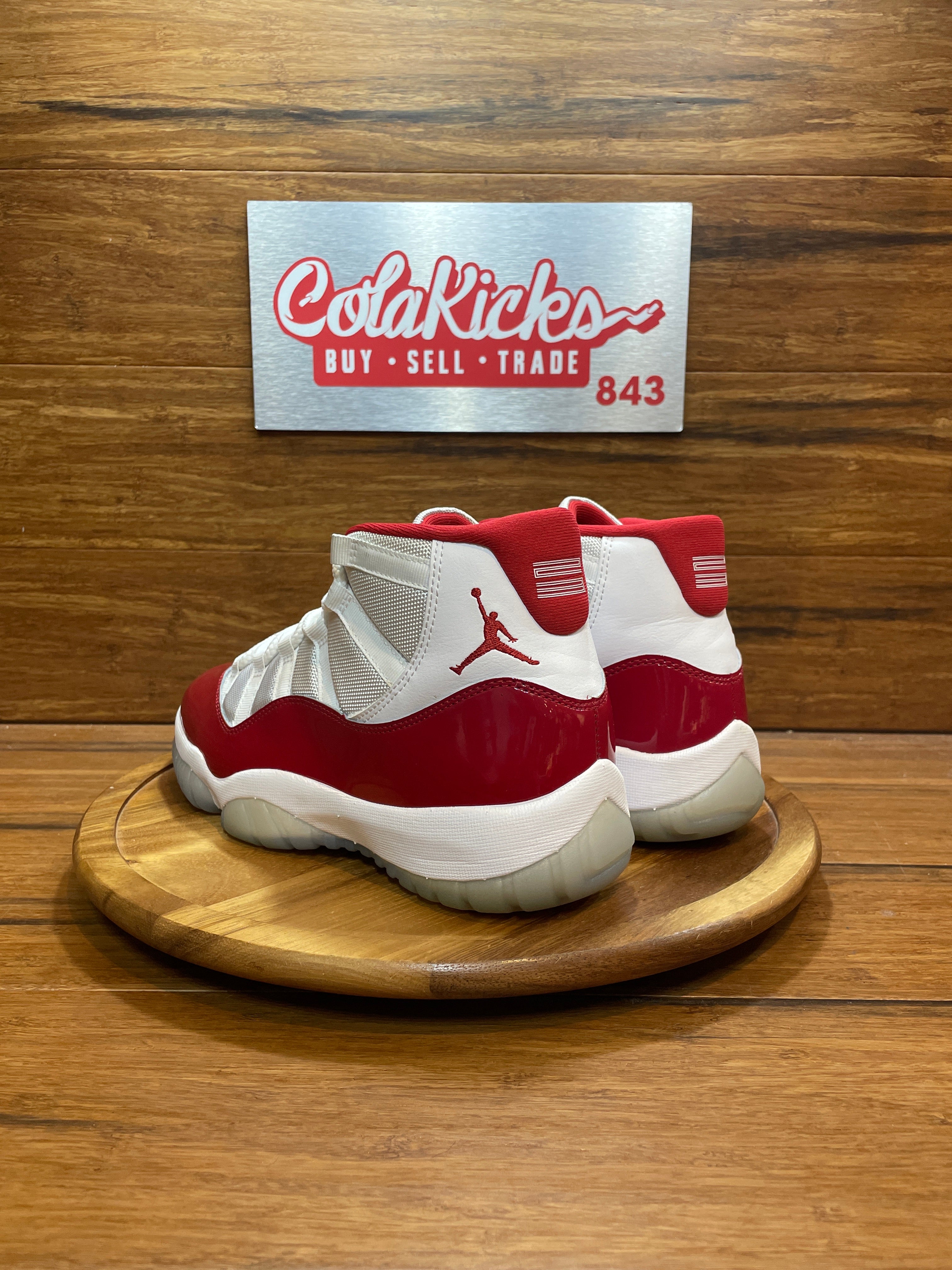 Jordan 11 Retro Cherry (2022)