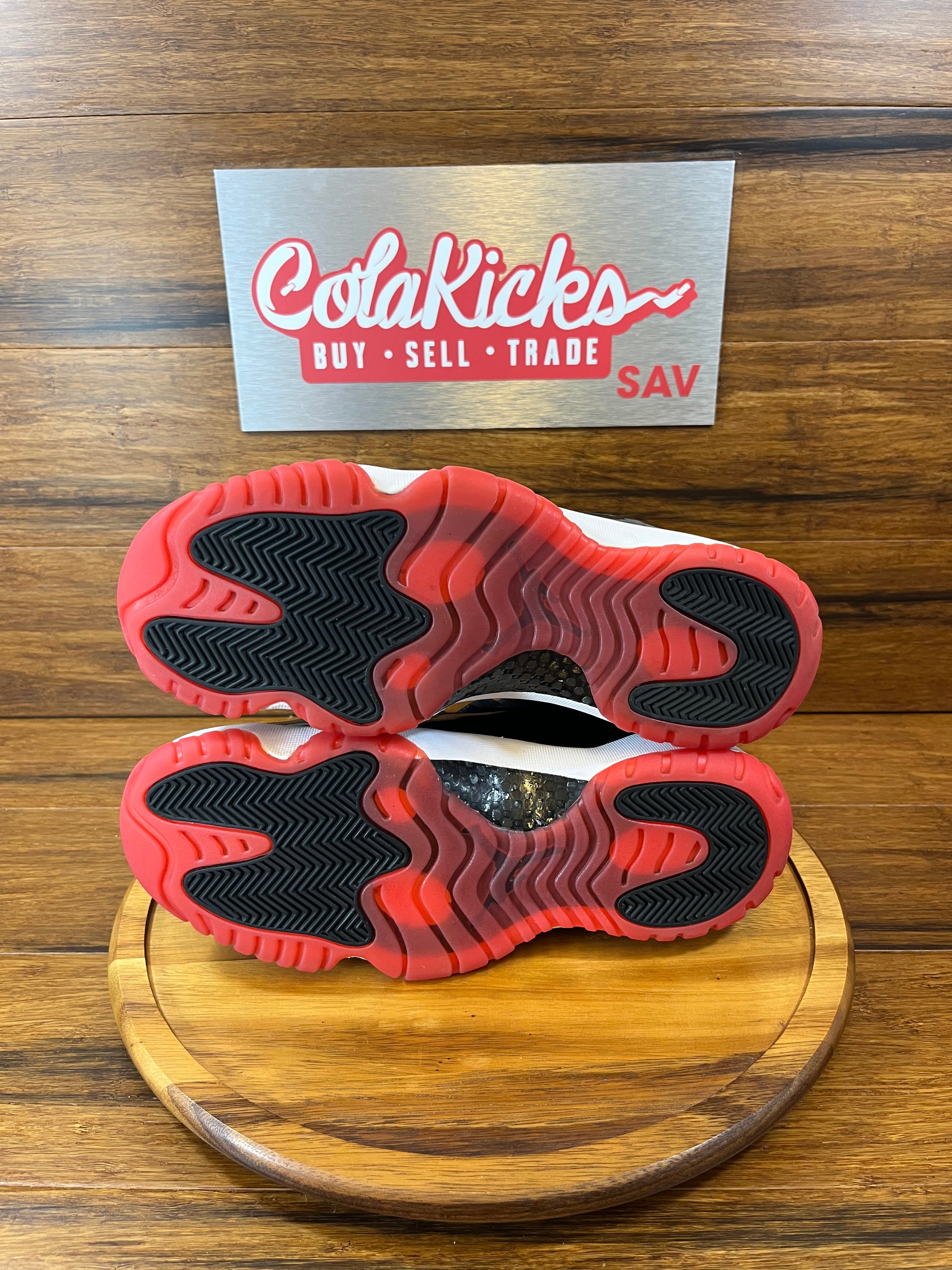 Jordan 11 Retro Low Bred (2025)