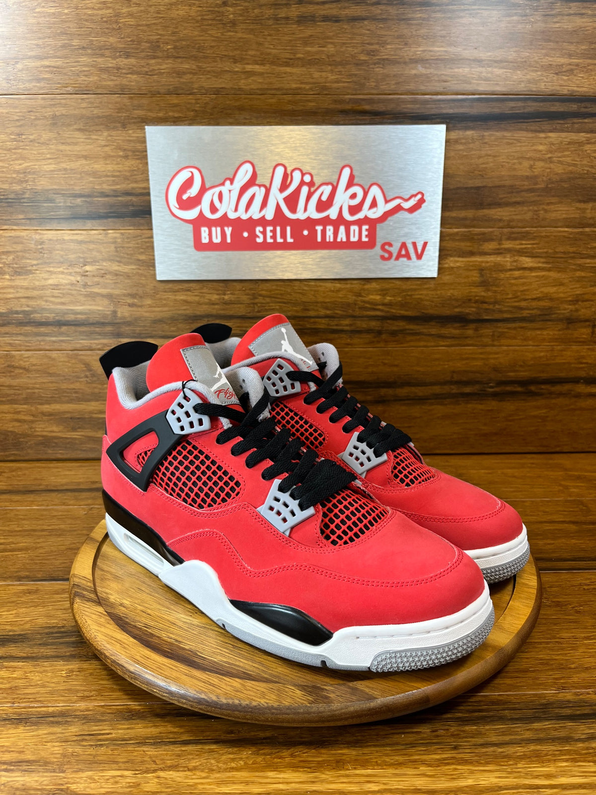Jordan 4 Retro Toro Bravo (2026)