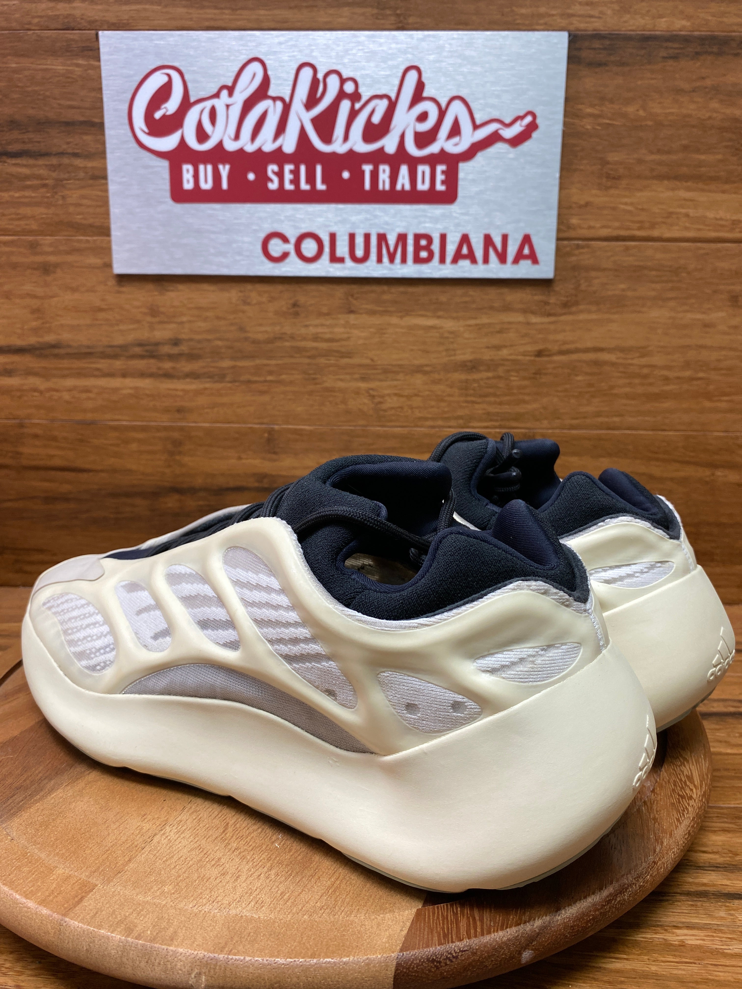 adidas Yeezy 700 V3 Azael