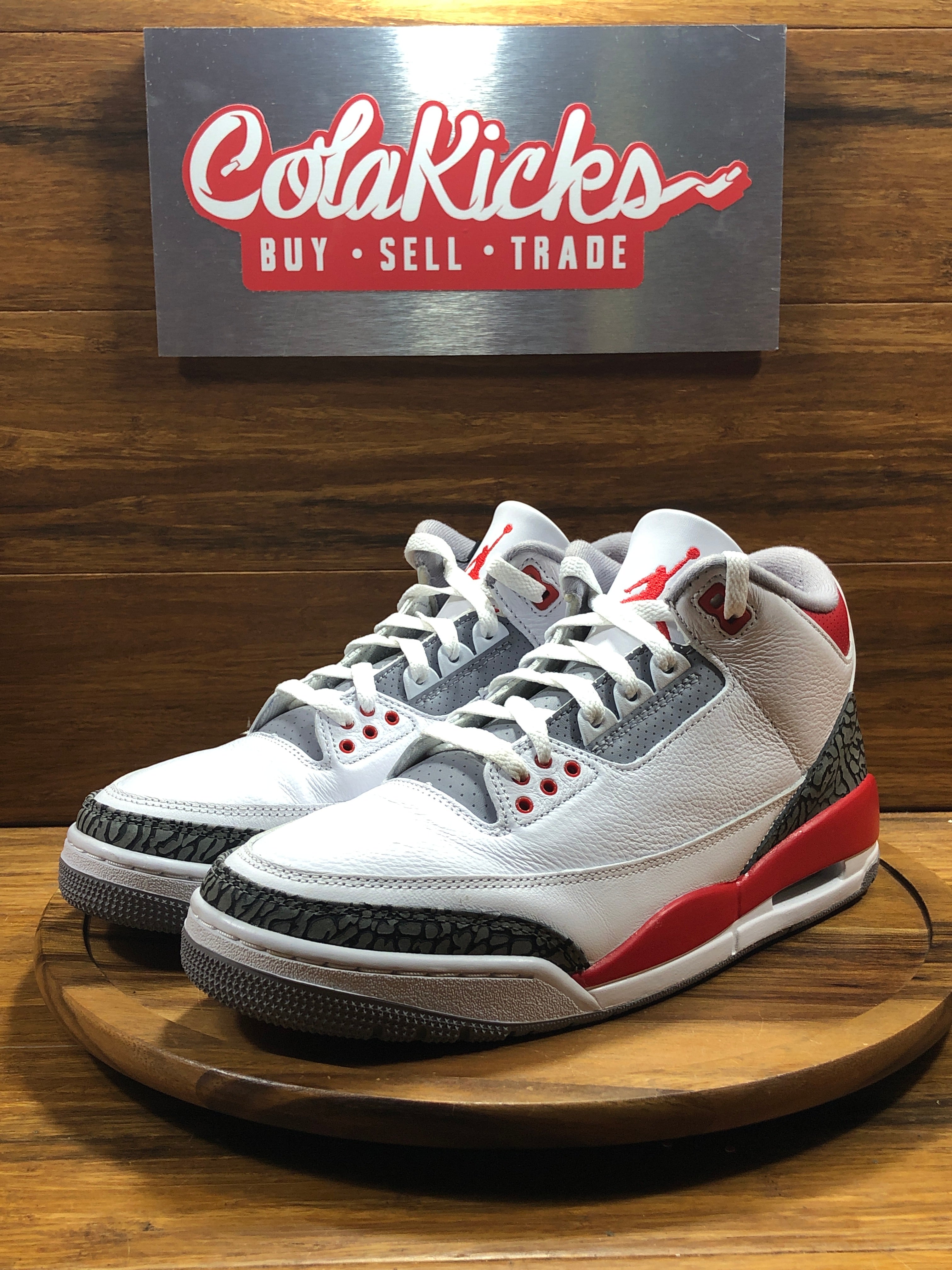 Jordan 3 Retro Fire Red (2022)