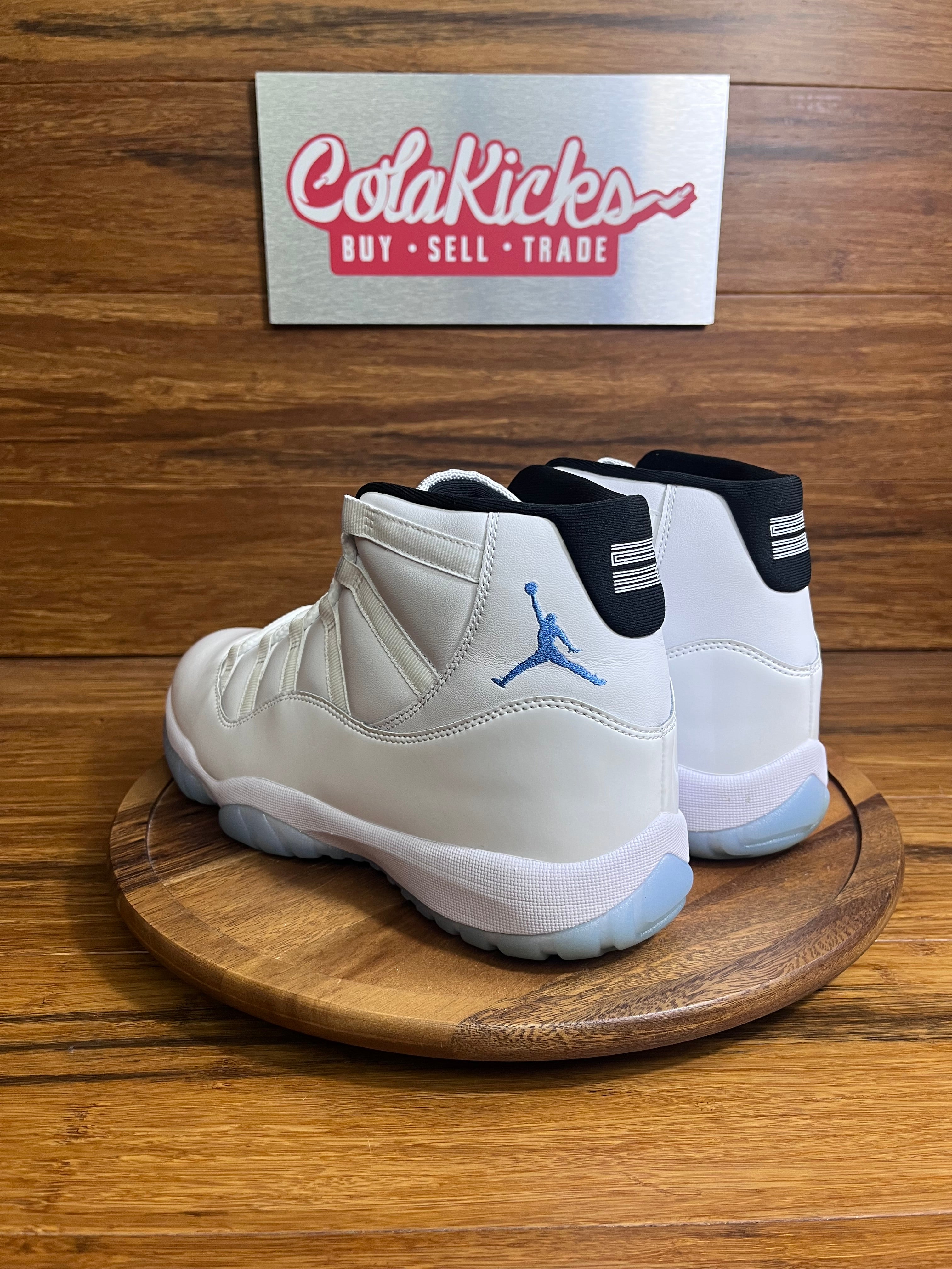 Jordan 11 Retro Legend Blue (2024)