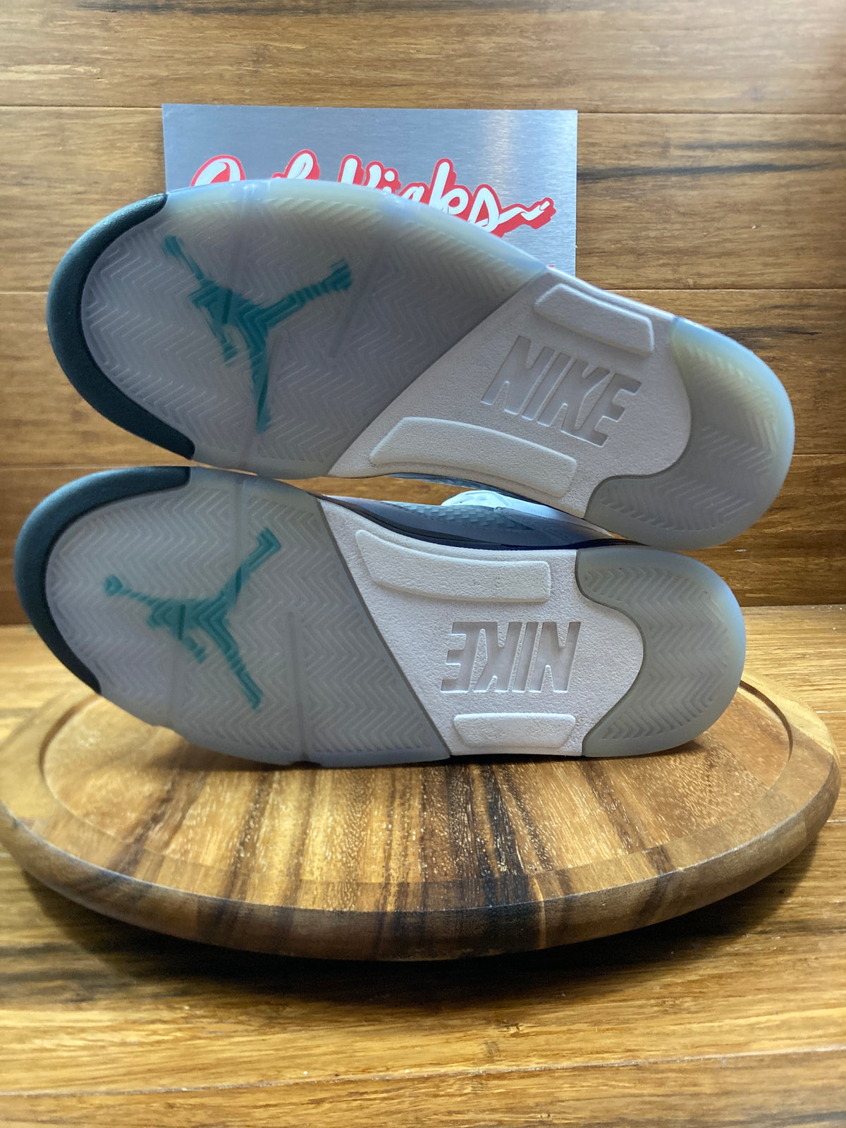 Jordan 5 Retro Grape (2025)