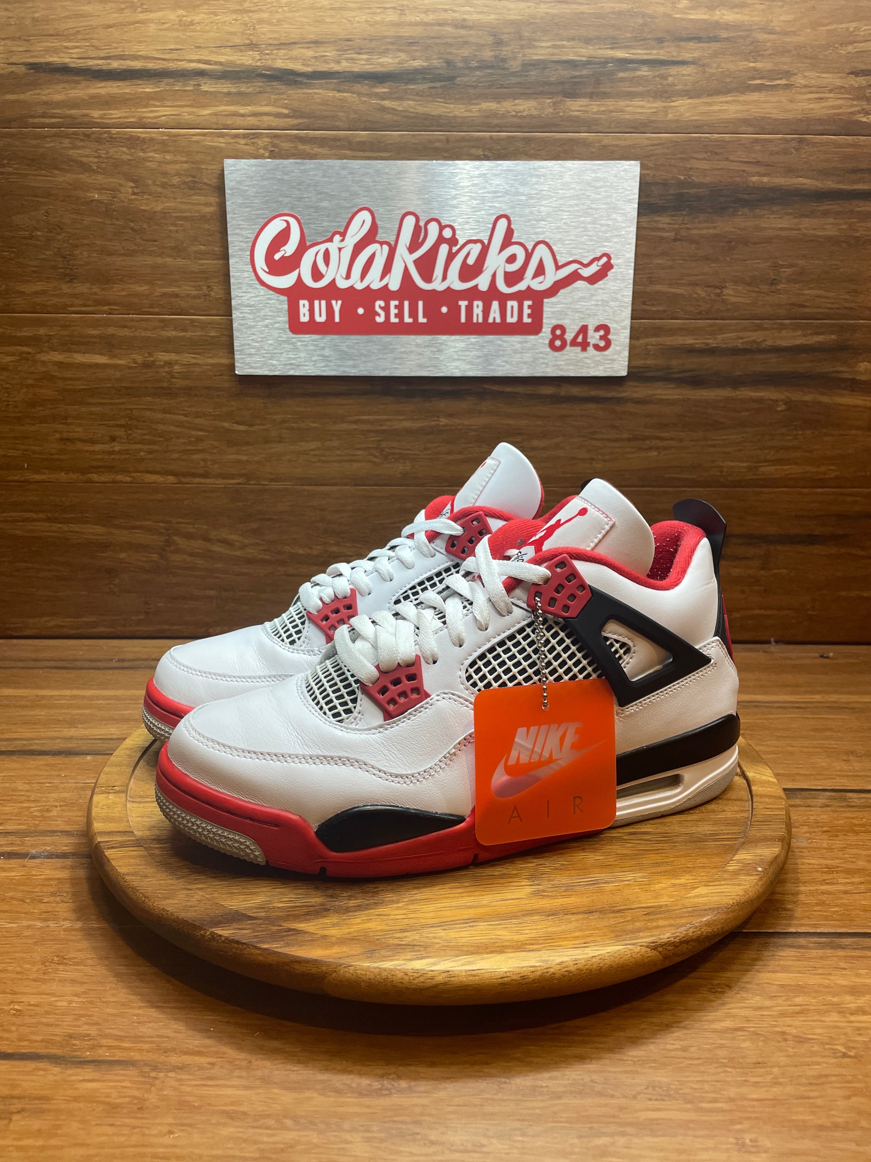 Jordan 4 Retro Fire Red (2020)