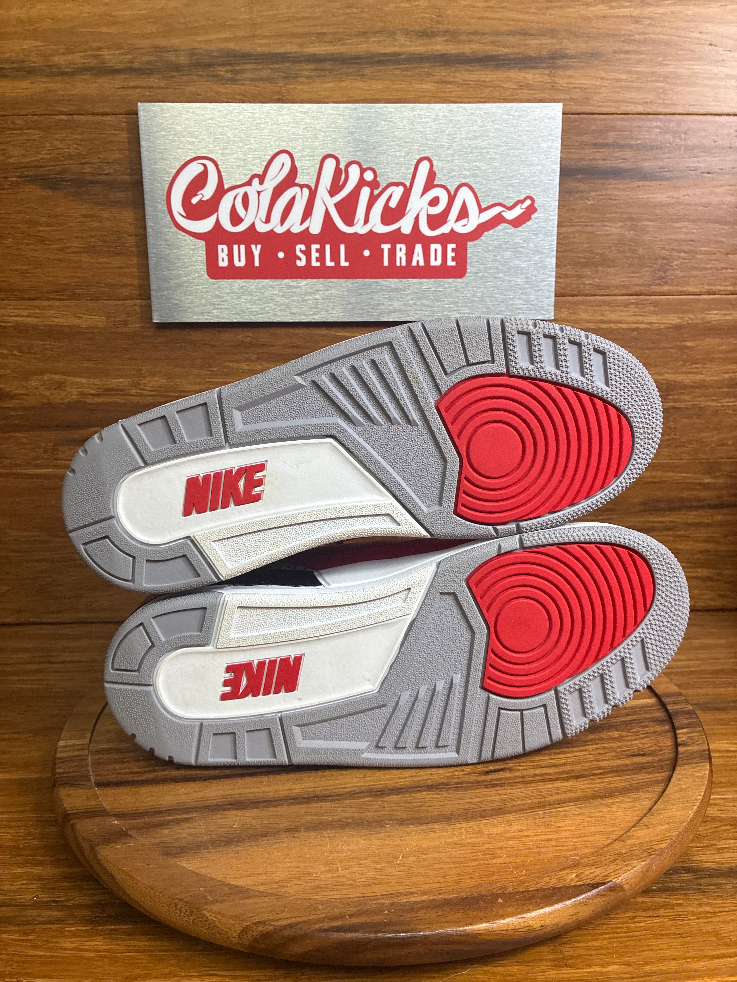 Jordan 3 Retro SE Unite